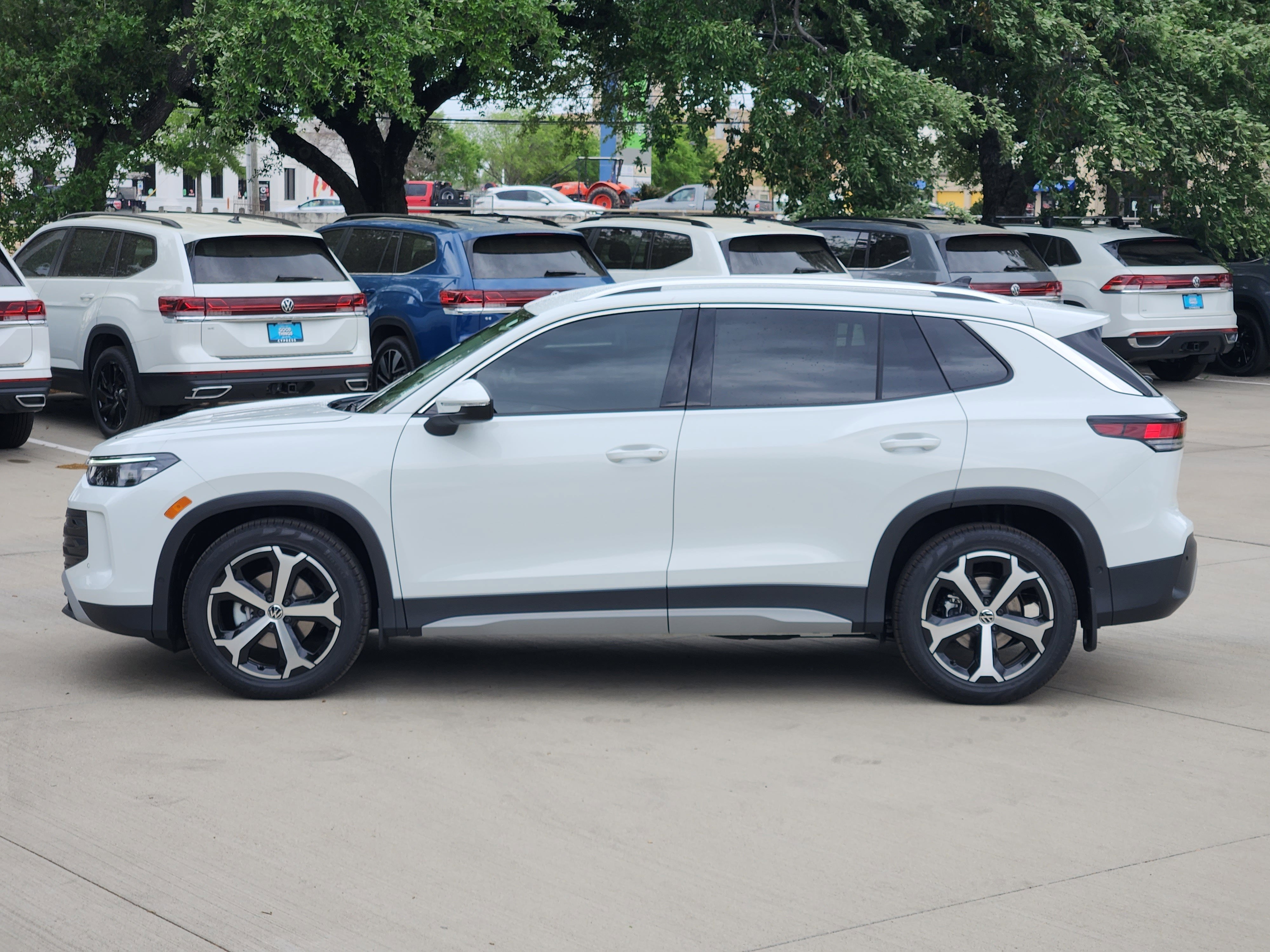 2026 Volkswagen Tiguan SE