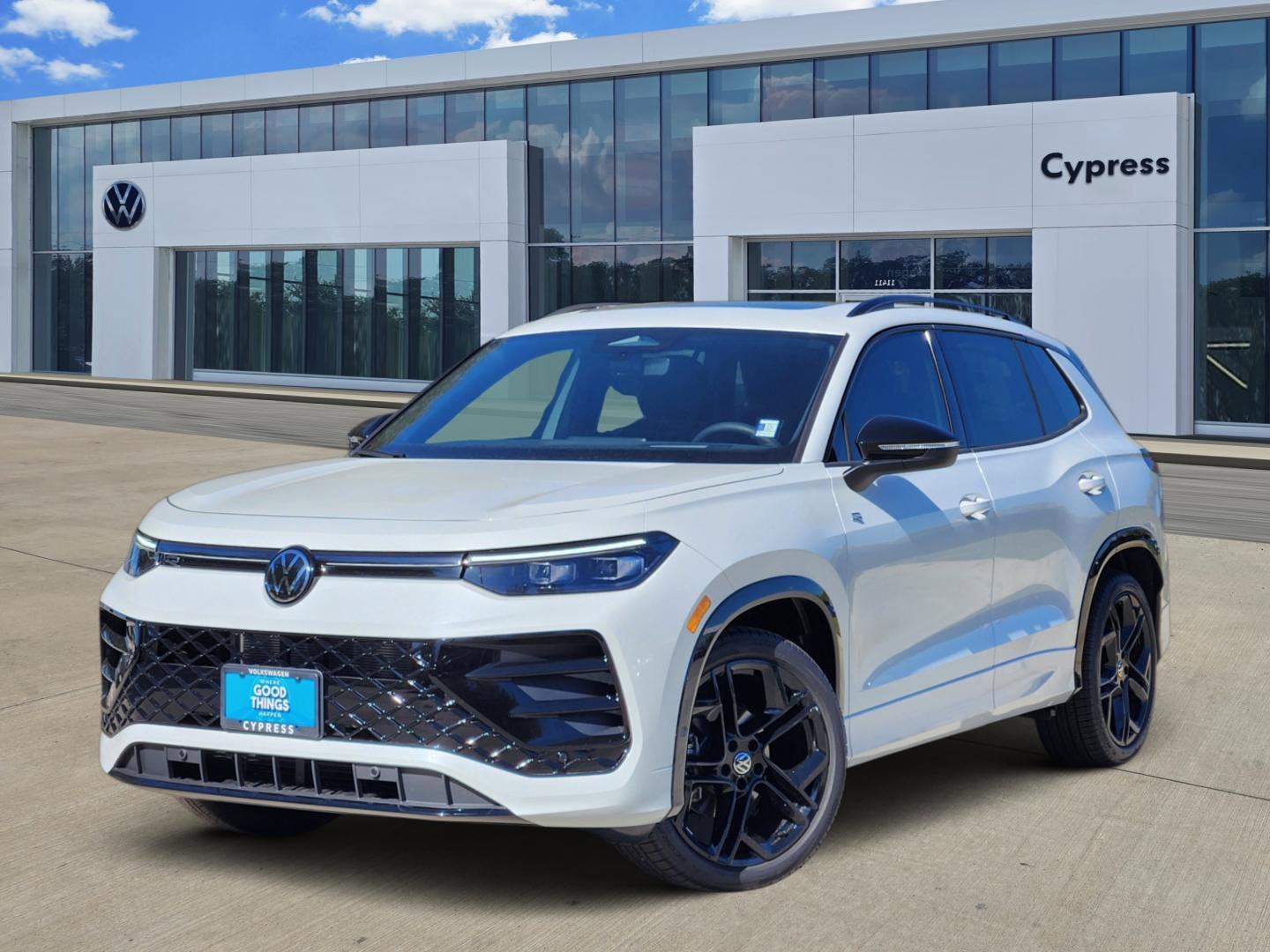 2026 Volkswagen Tiguan SE R-Line Black