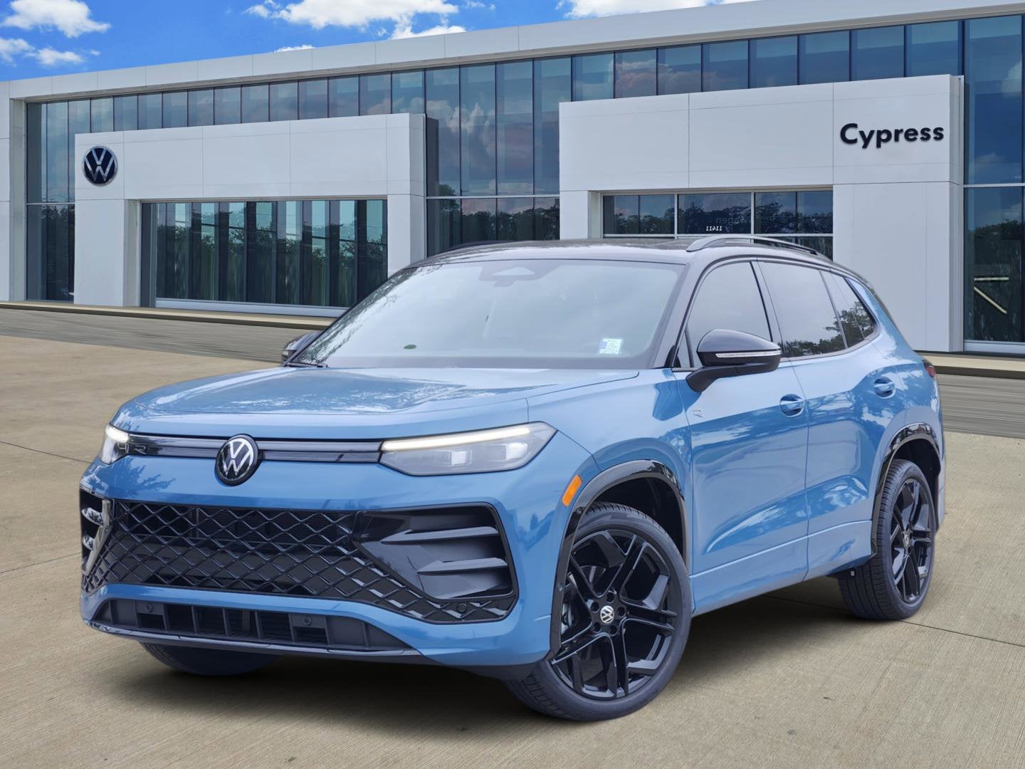 2026 Volkswagen Tiguan SE R-Line Black