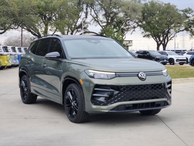 2026 Volkswagen Tiguan SE R-Line Black