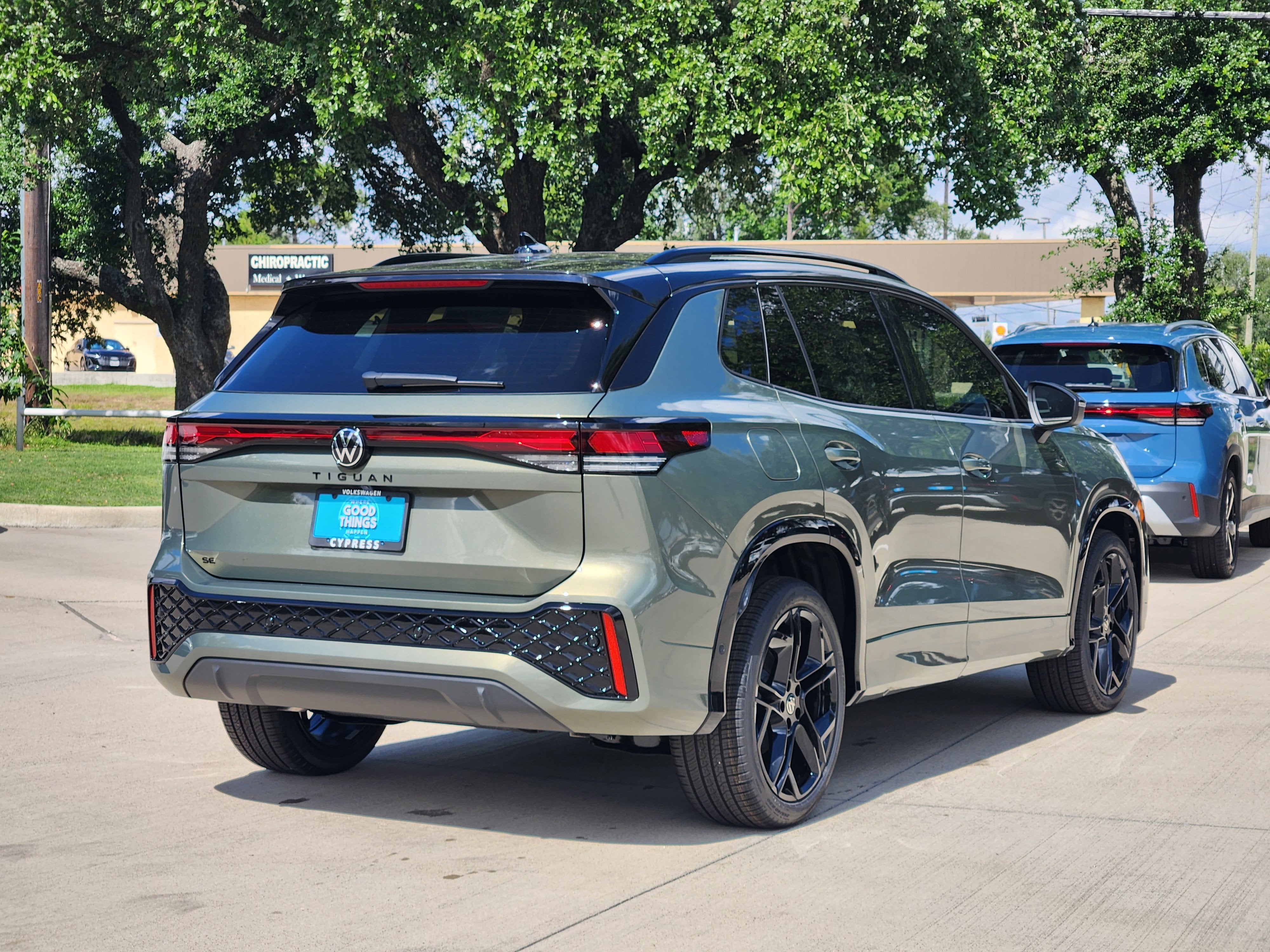 2026 Volkswagen Tiguan SE R-Line Black