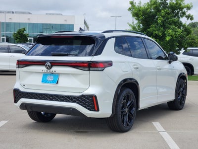 2026 Volkswagen Tiguan SE R-Line Black
