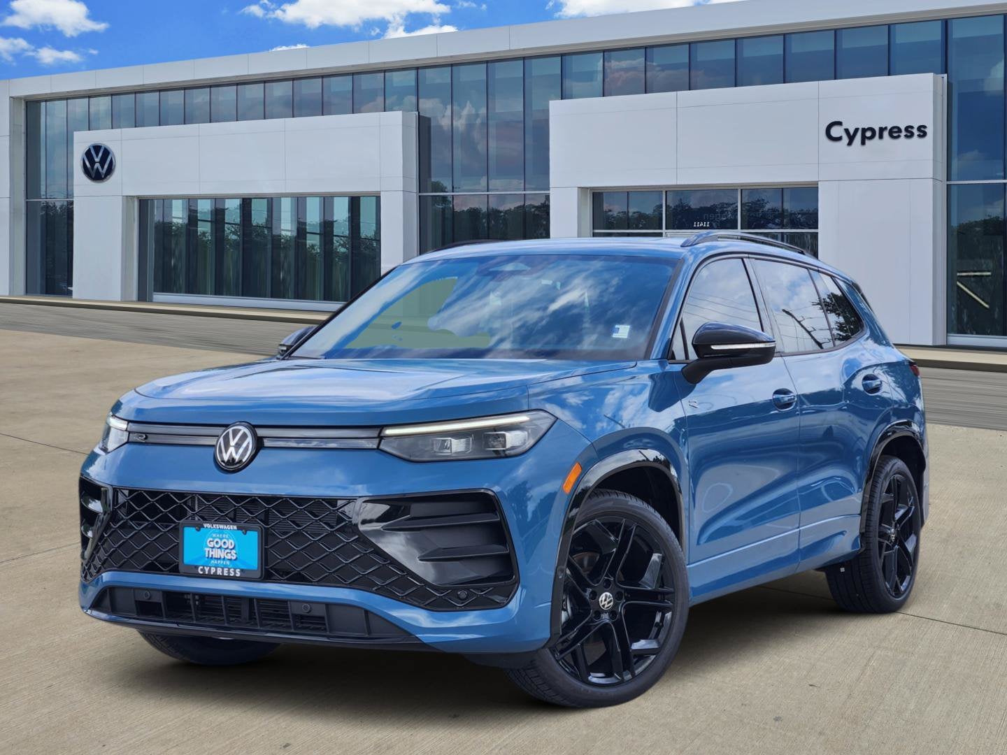 2026 Volkswagen Tiguan SE R-Line Black