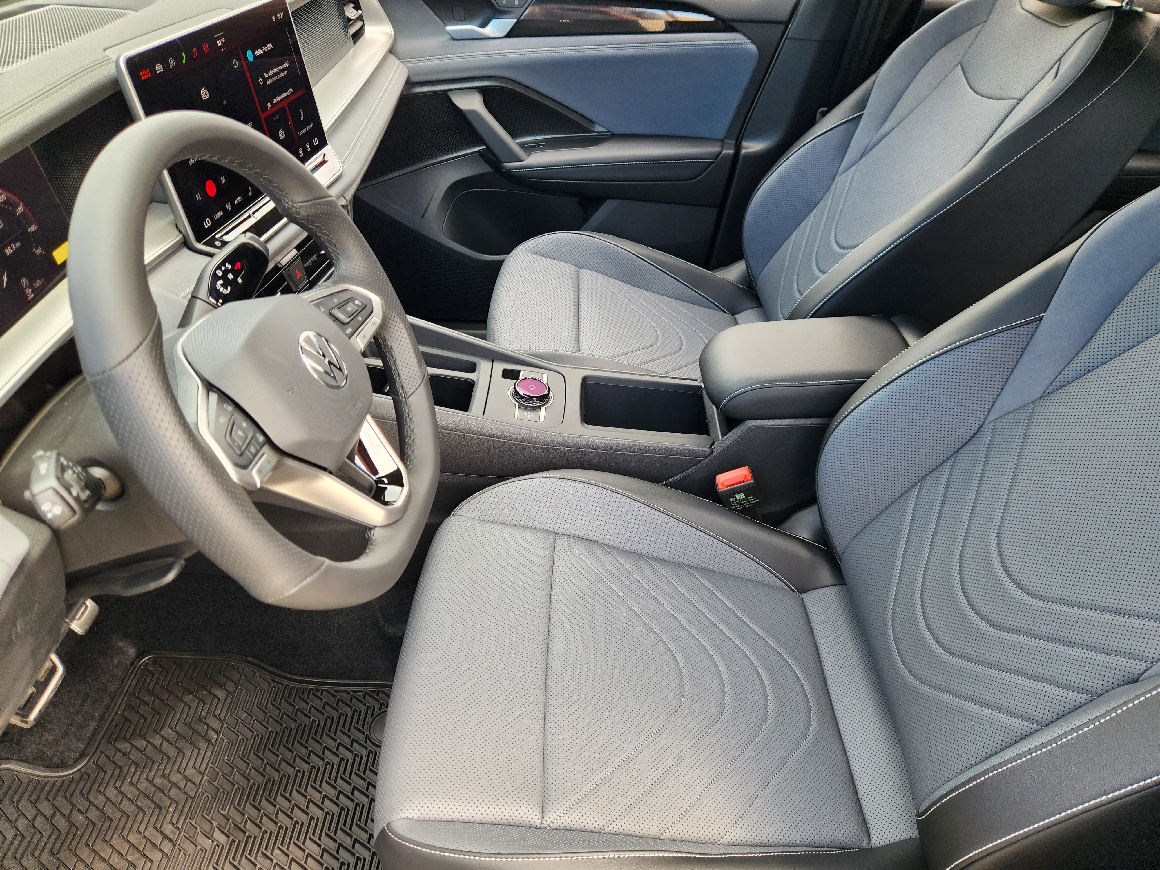 2026 Volkswagen ,Tiguan SE R-Line Black