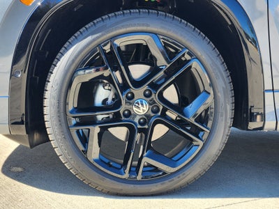 2026 Volkswagen Tiguan SE R-Line Black