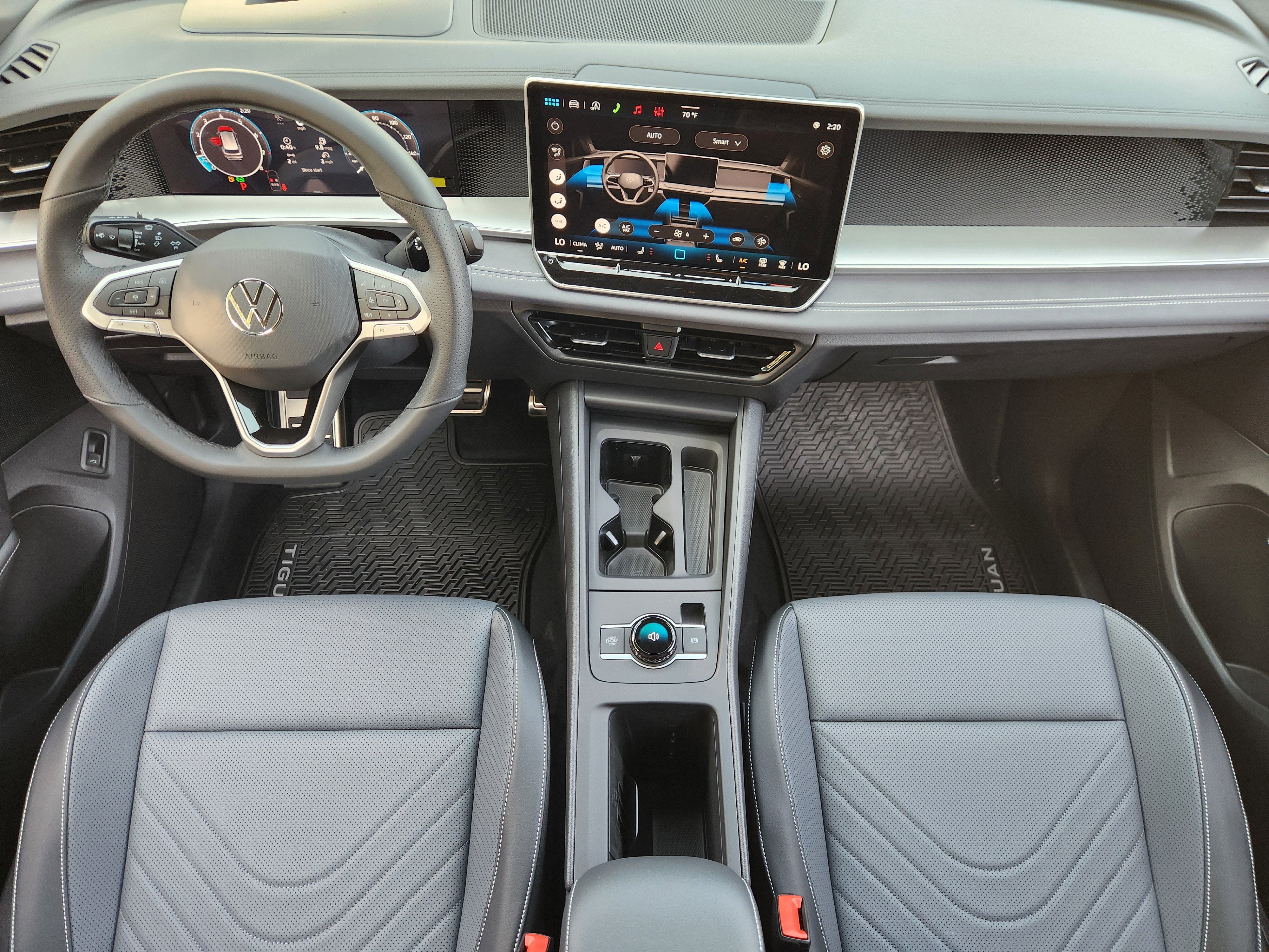 2026 Volkswagen Tiguan SE R-Line Black