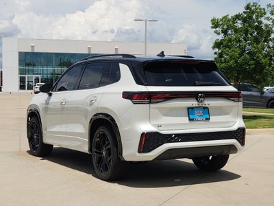 2026 Volkswagen Tiguan SE R-Line Black