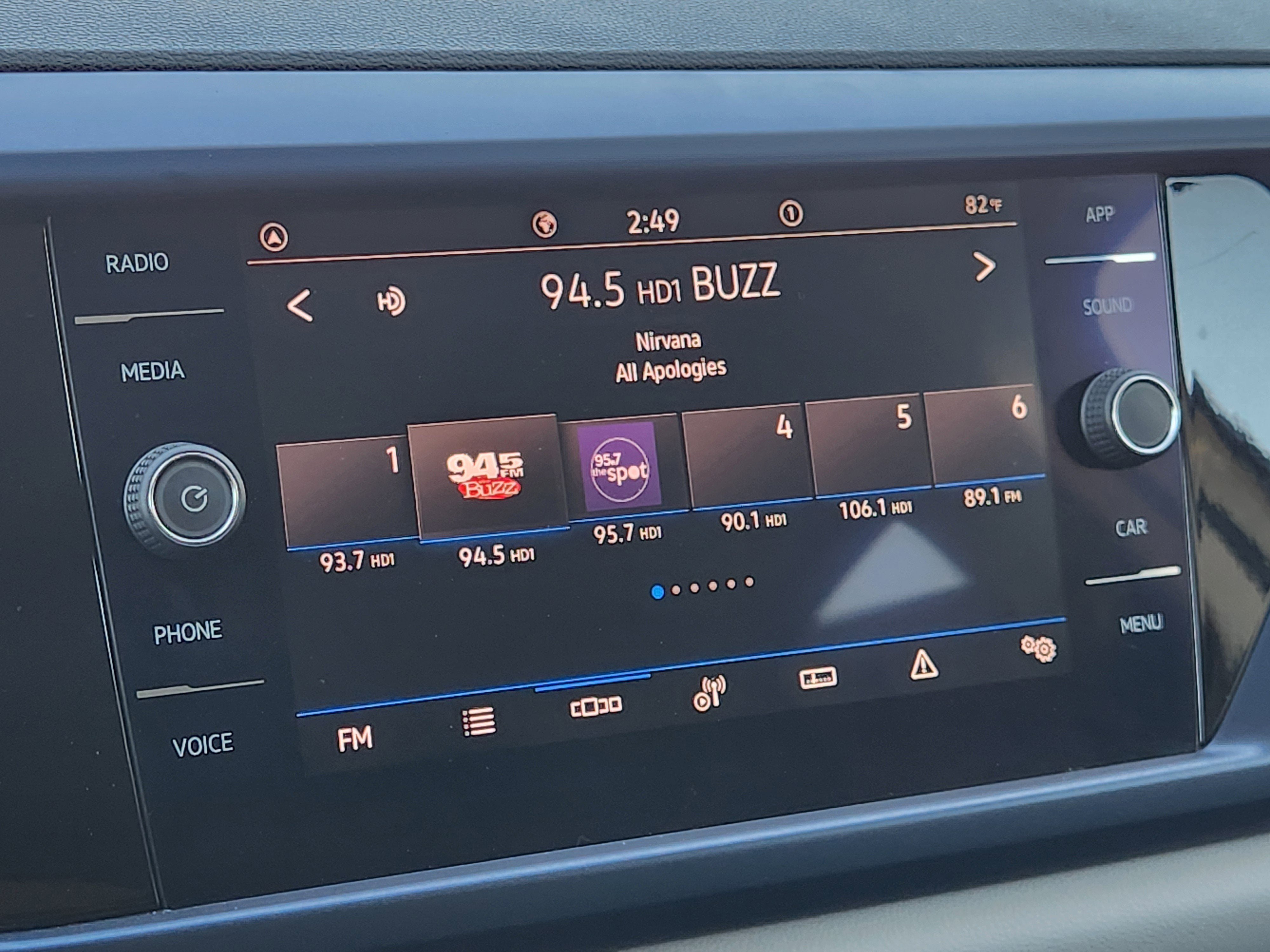 2022 Volkswagen Taos SE