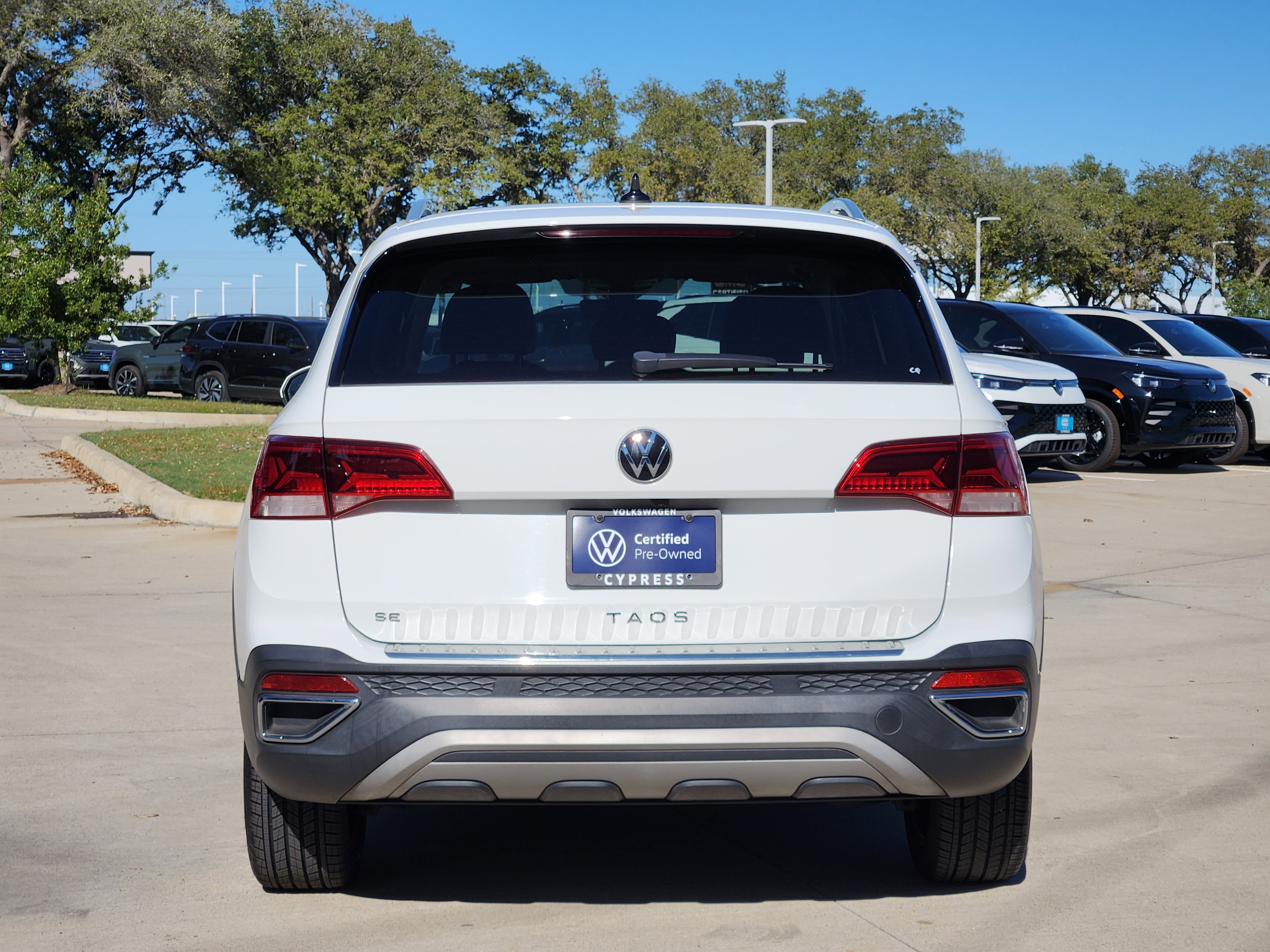 2022 Volkswagen Taos SE