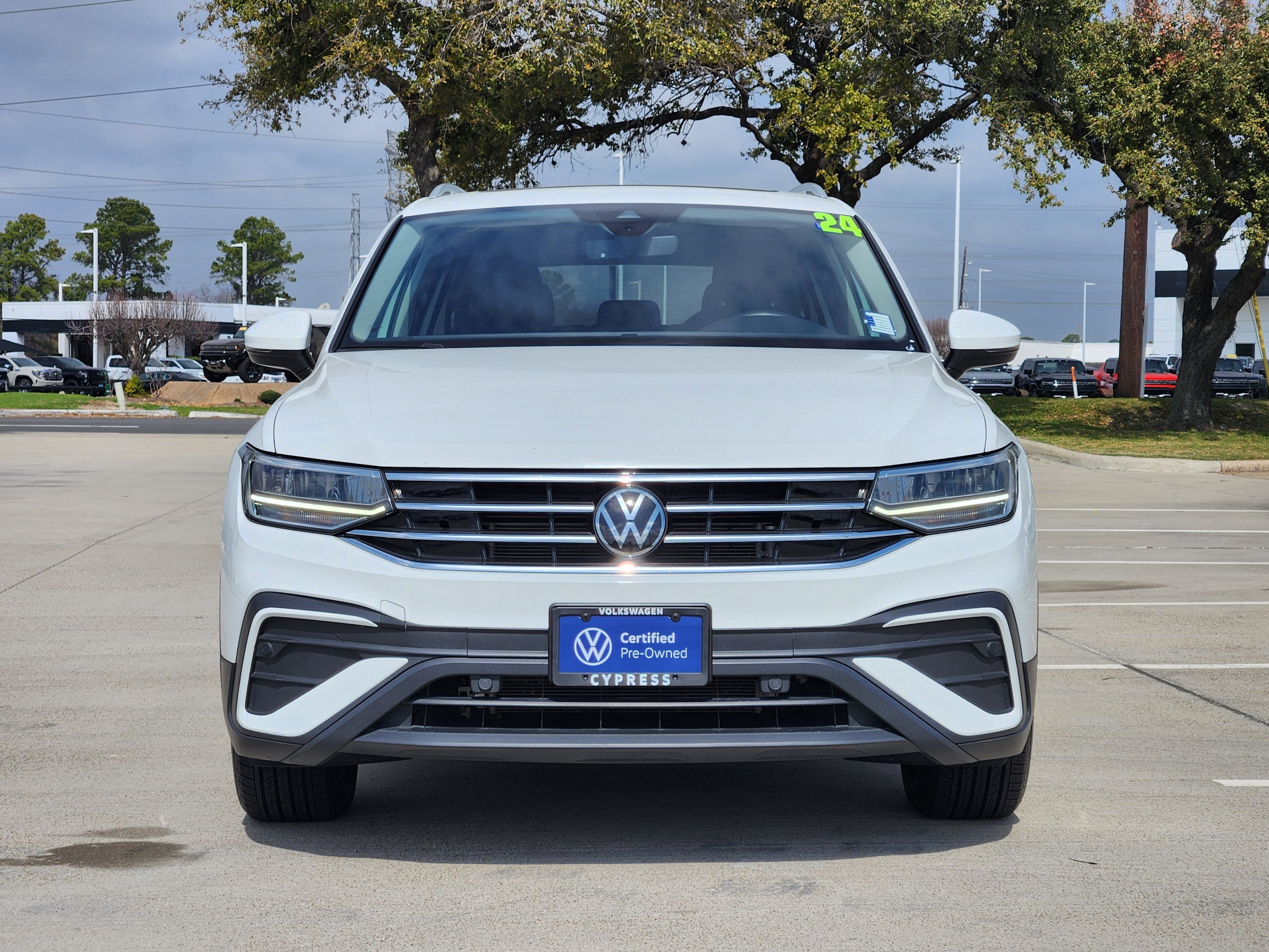 2024 Volkswagen Tiguan SE