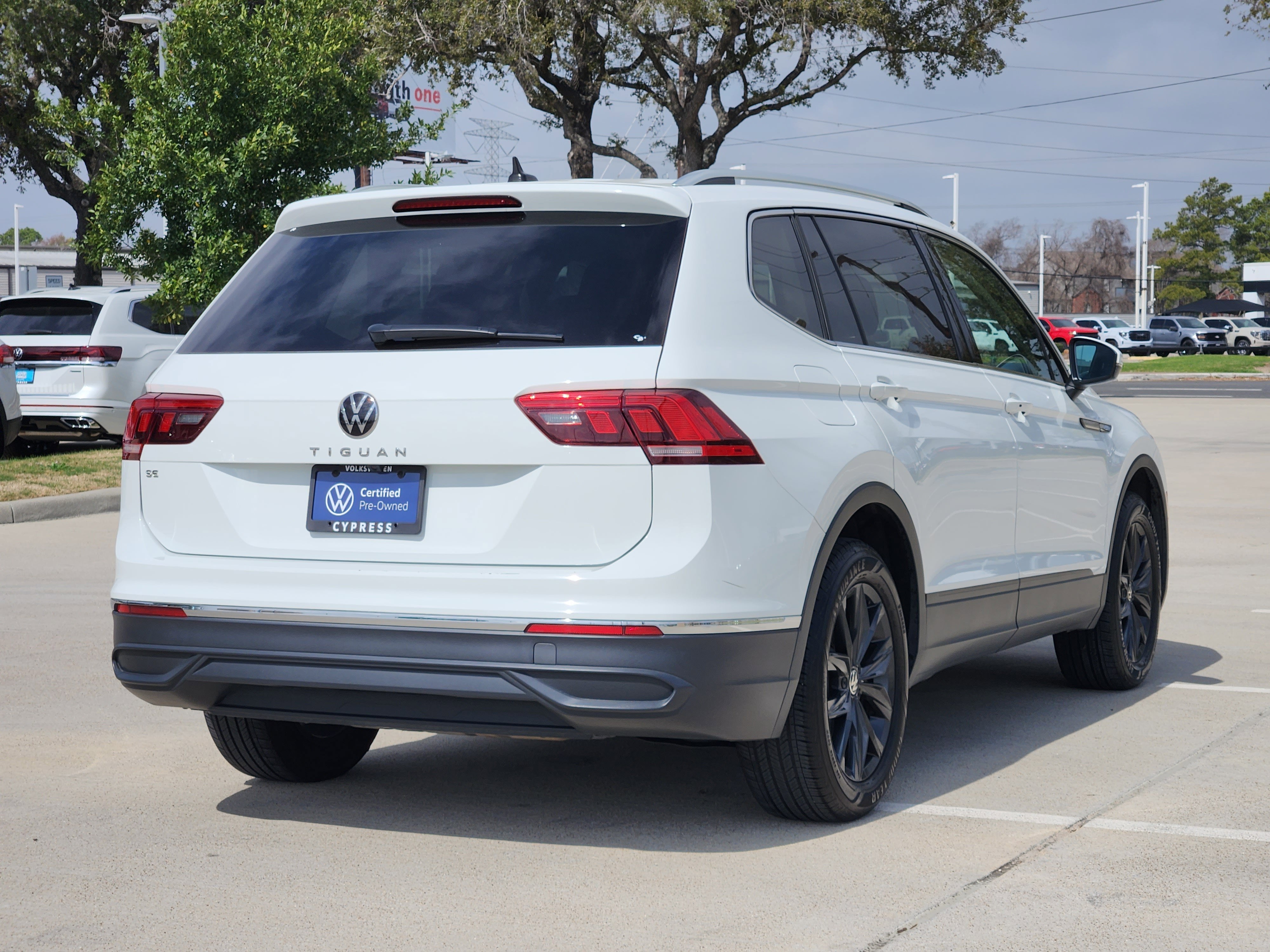 2024 Volkswagen Tiguan SE