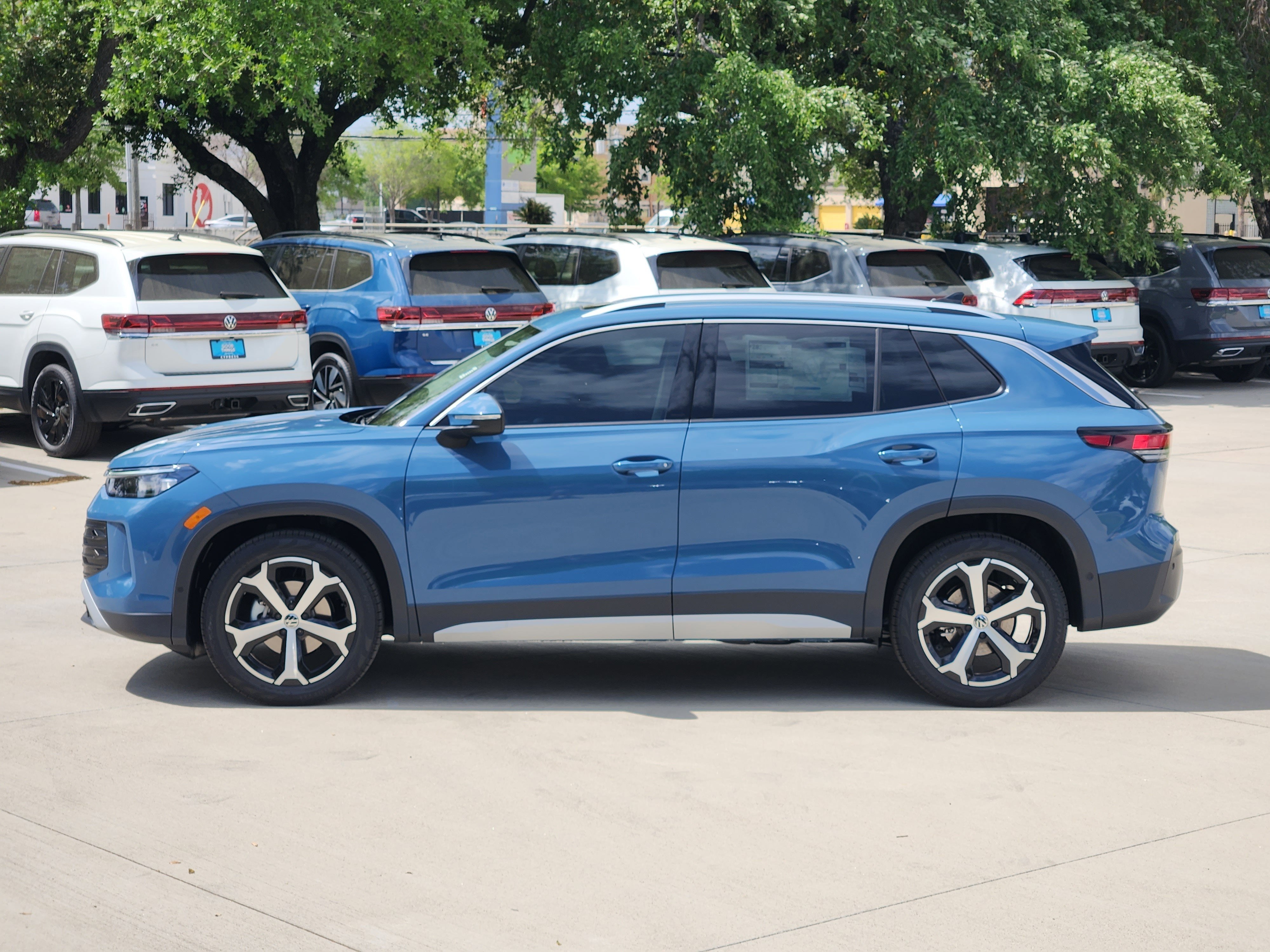 2026 Volkswagen Tiguan SE