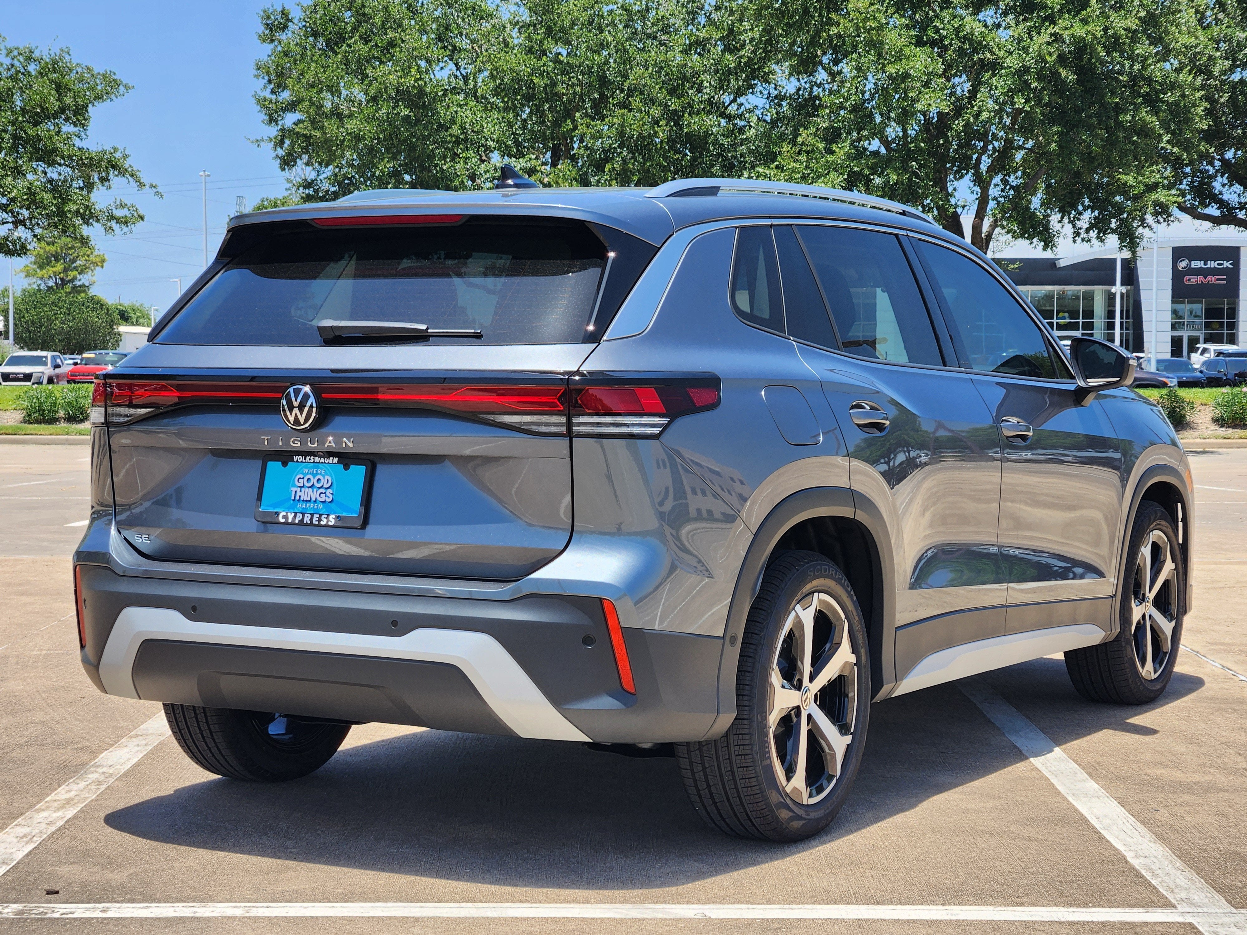 2026 Volkswagen Tiguan SE