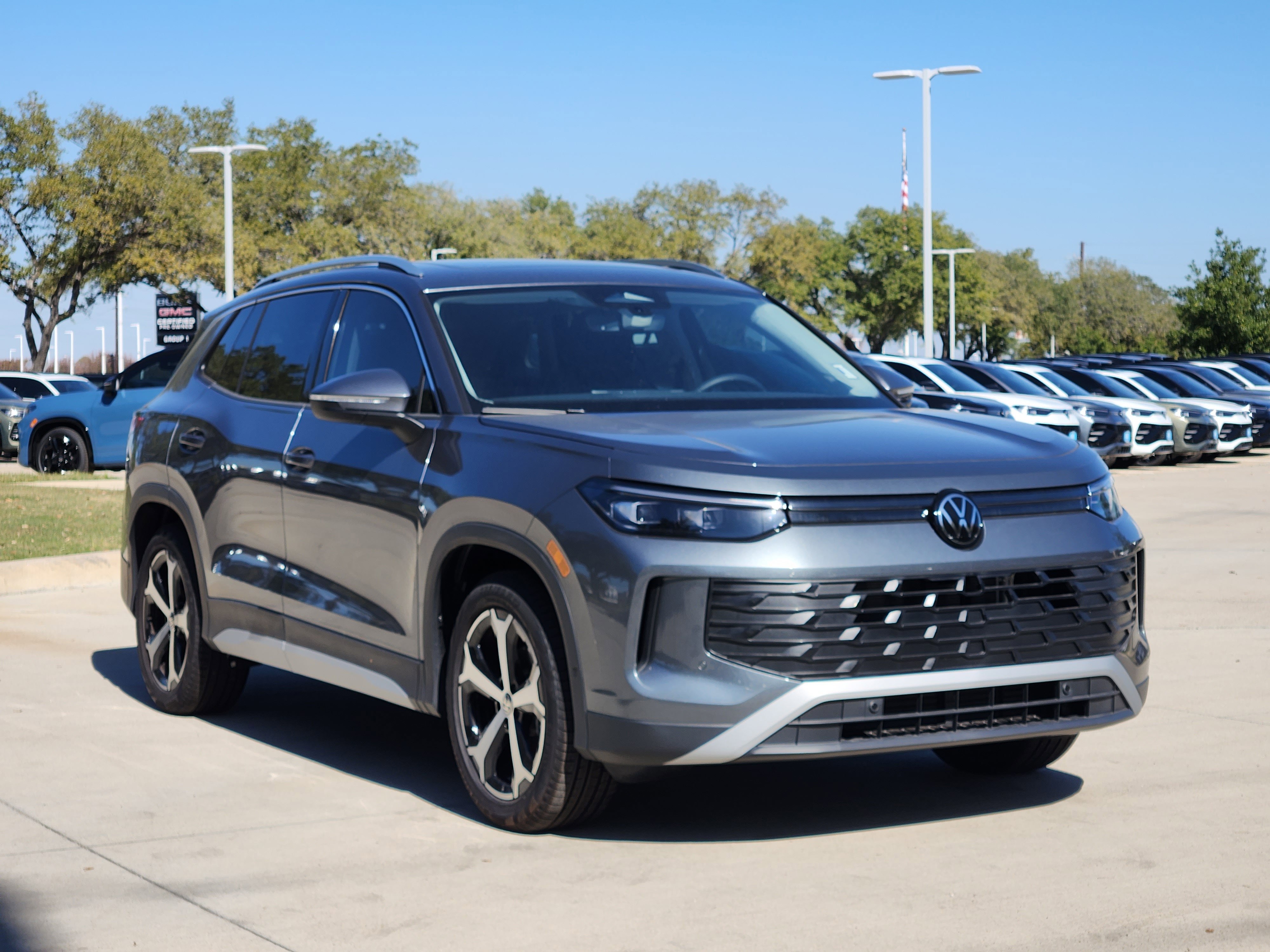 2026 Volkswagen Tiguan SE