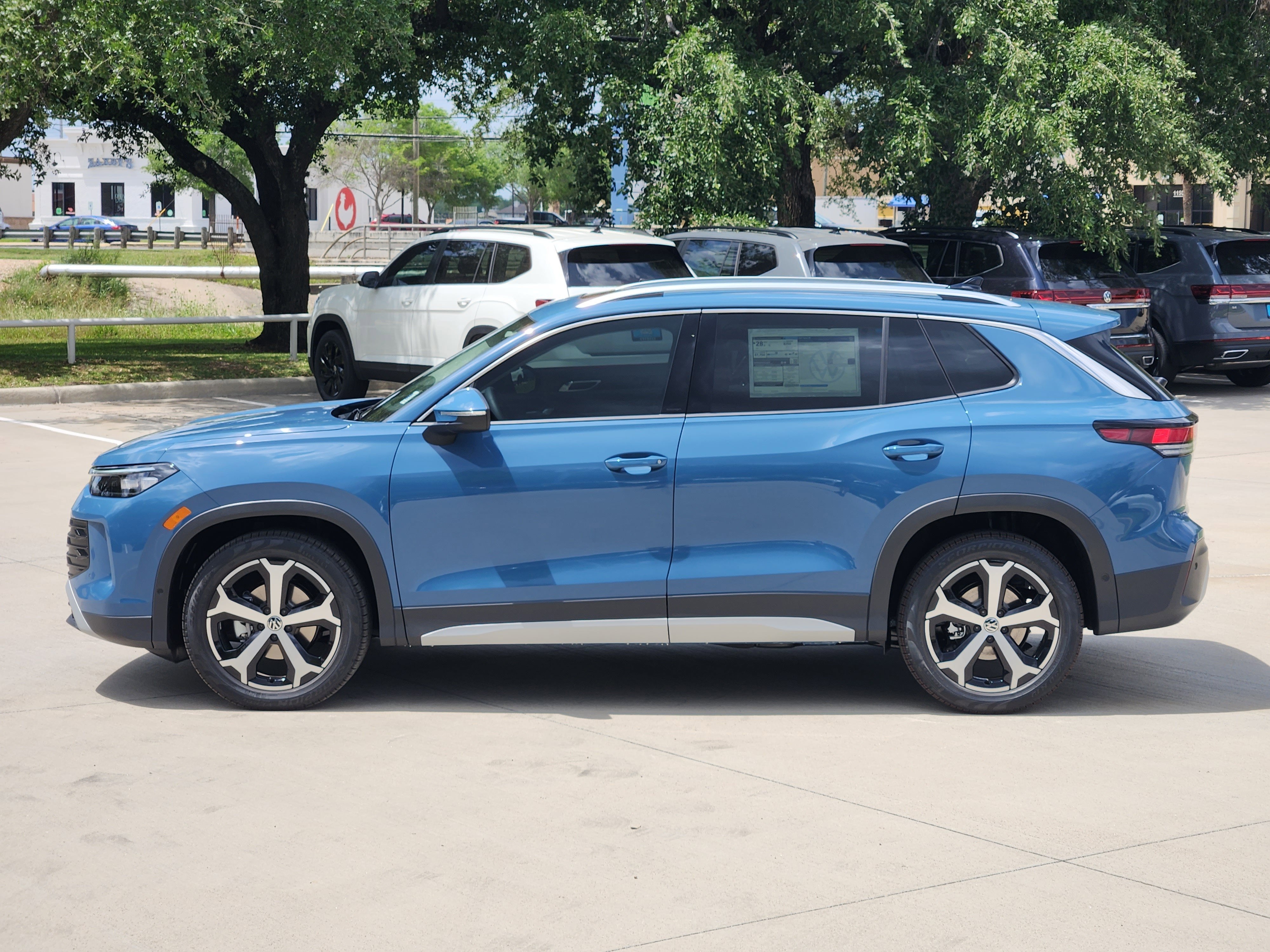 2026 Volkswagen Tiguan SE