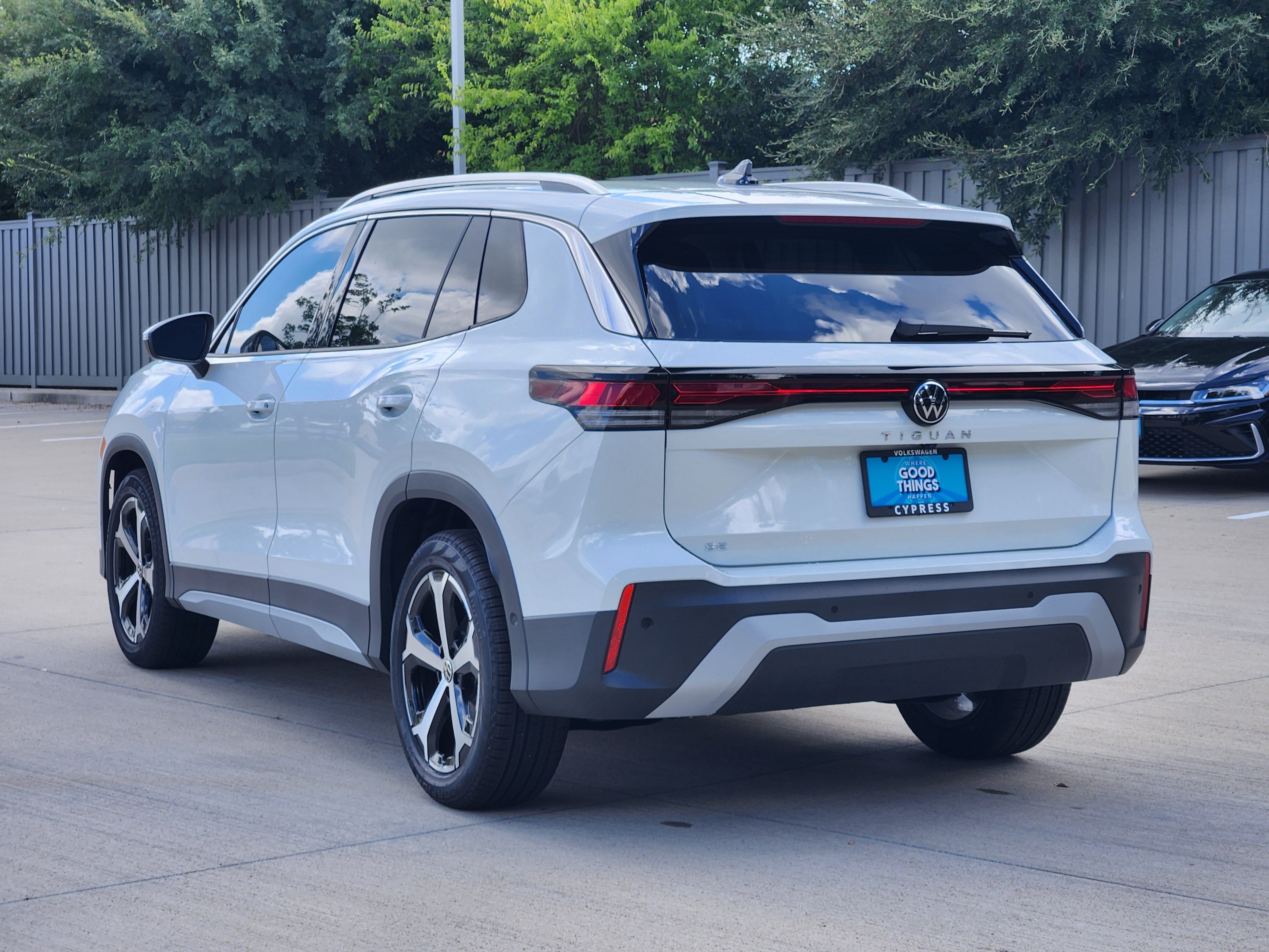 2026 Volkswagen Tiguan SE