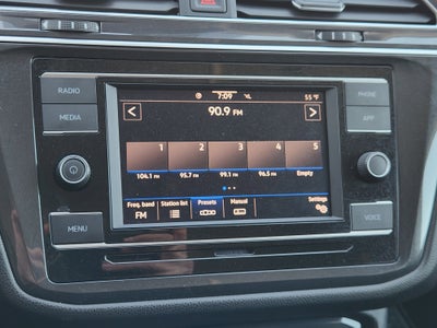 2024 Volkswagen Tiguan S