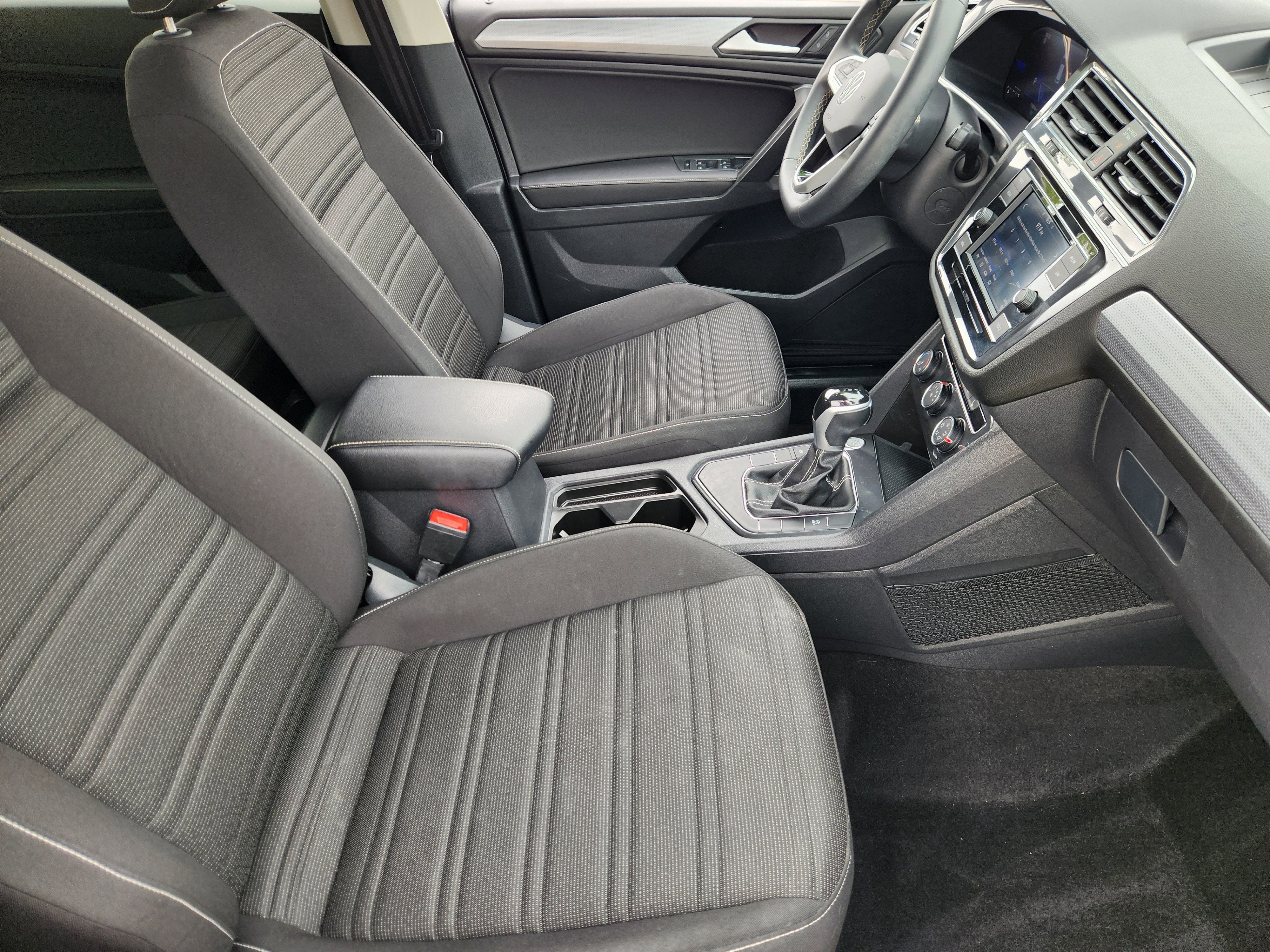 2023 Volkswagen Tiguan S