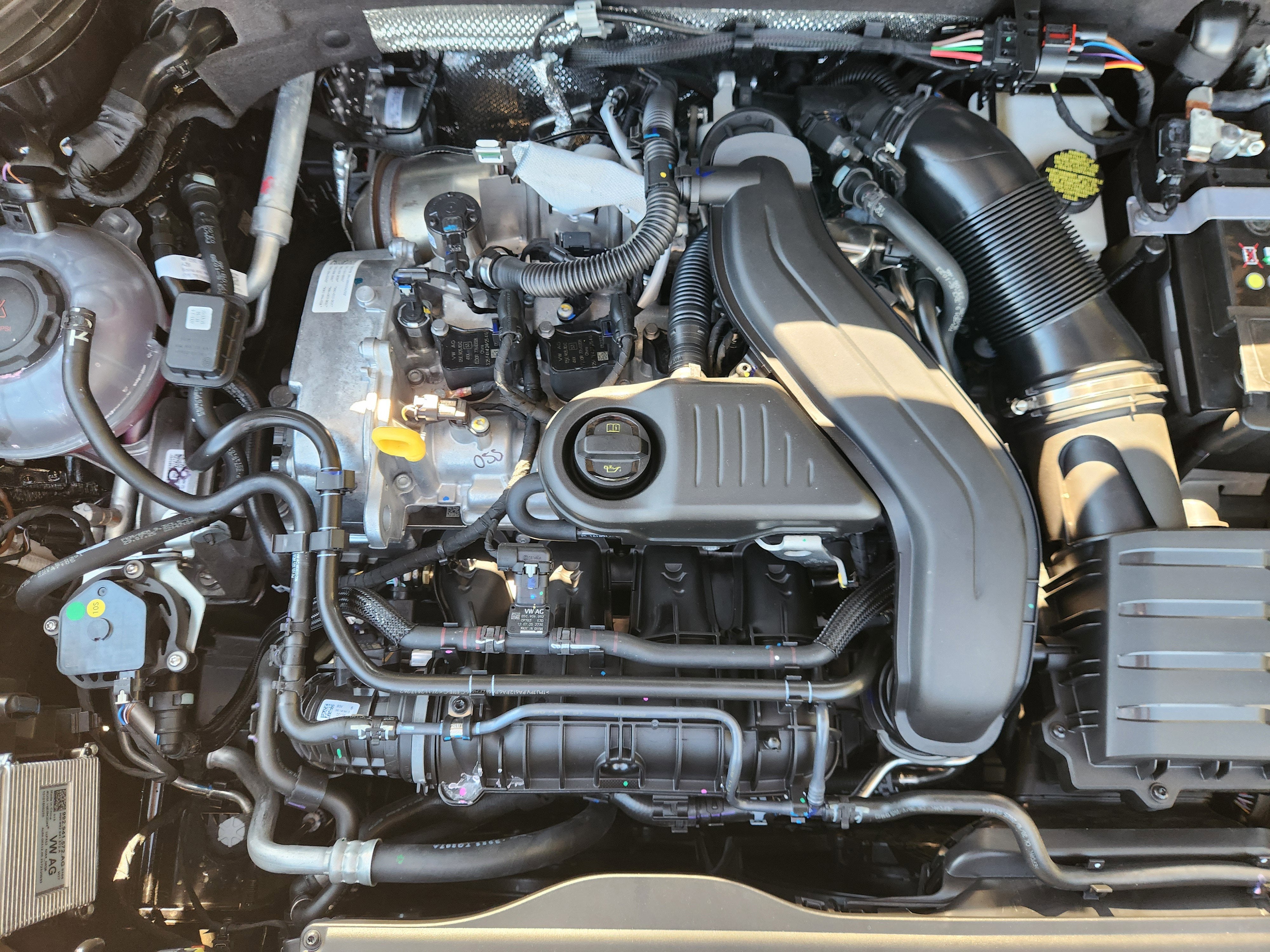 2026 Volkswagen Taos SE