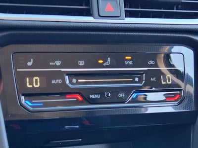 2026 Volkswagen Taos SE