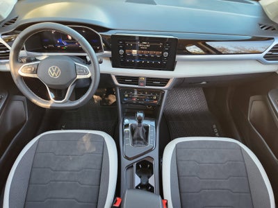 2026 Volkswagen Taos SE