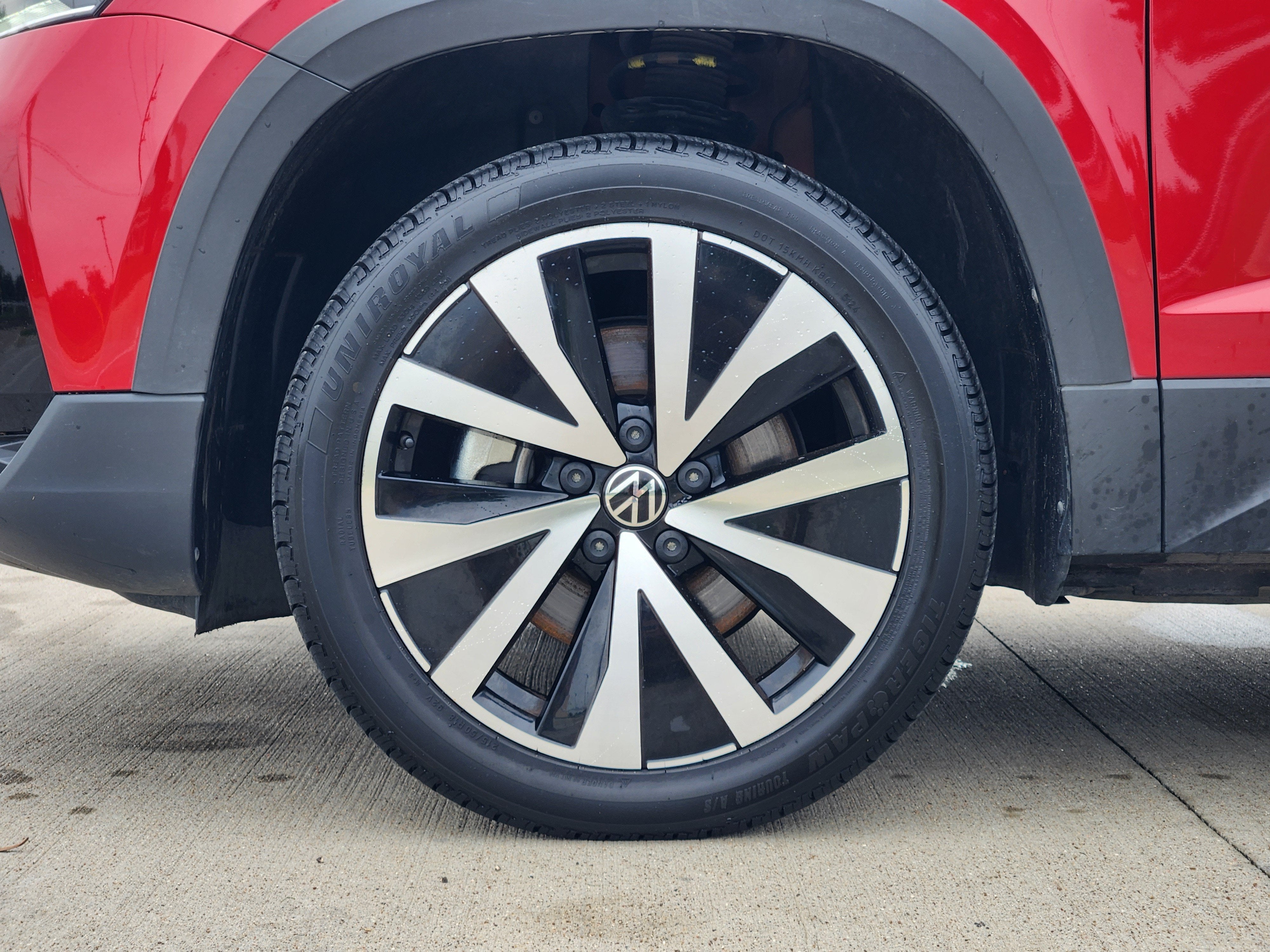 2023 Volkswagen Taos SE