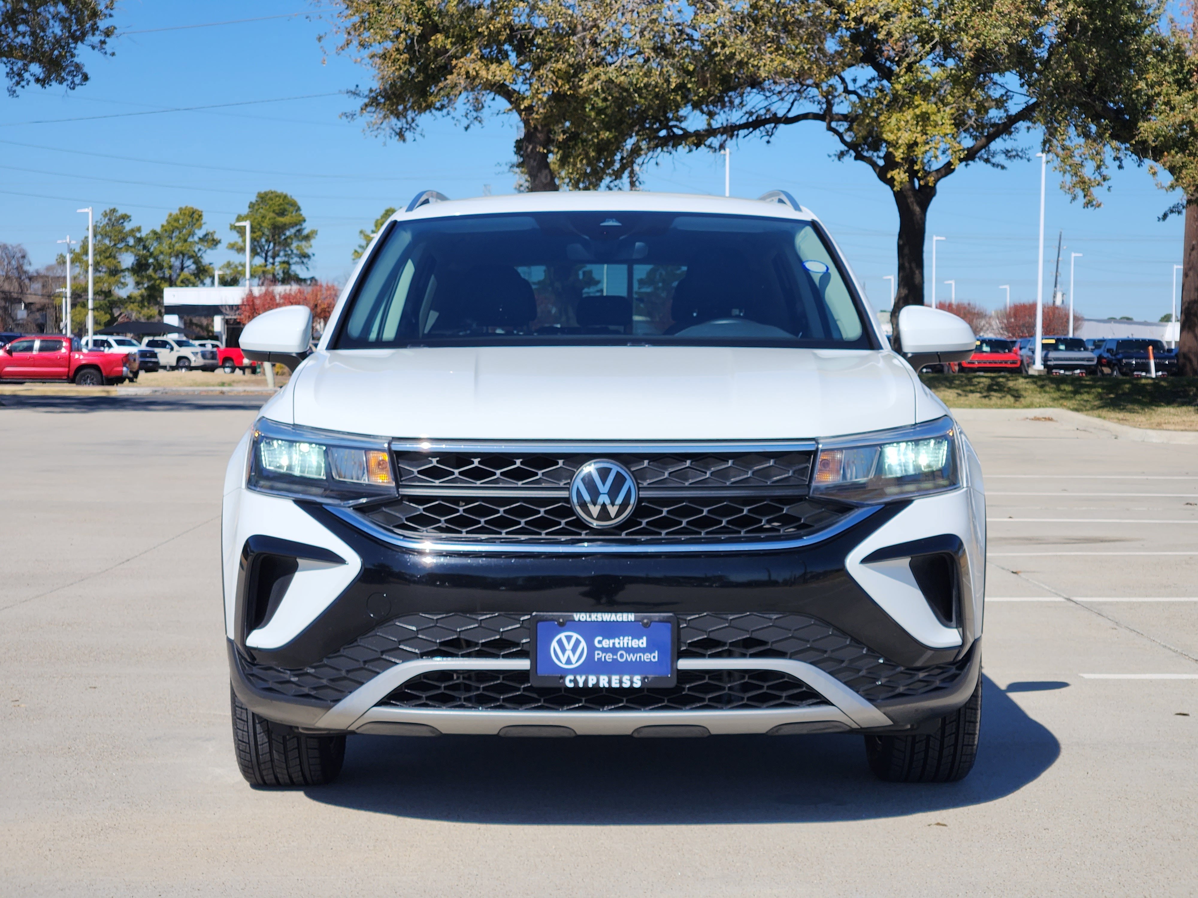 2024 Volkswagen Taos SE