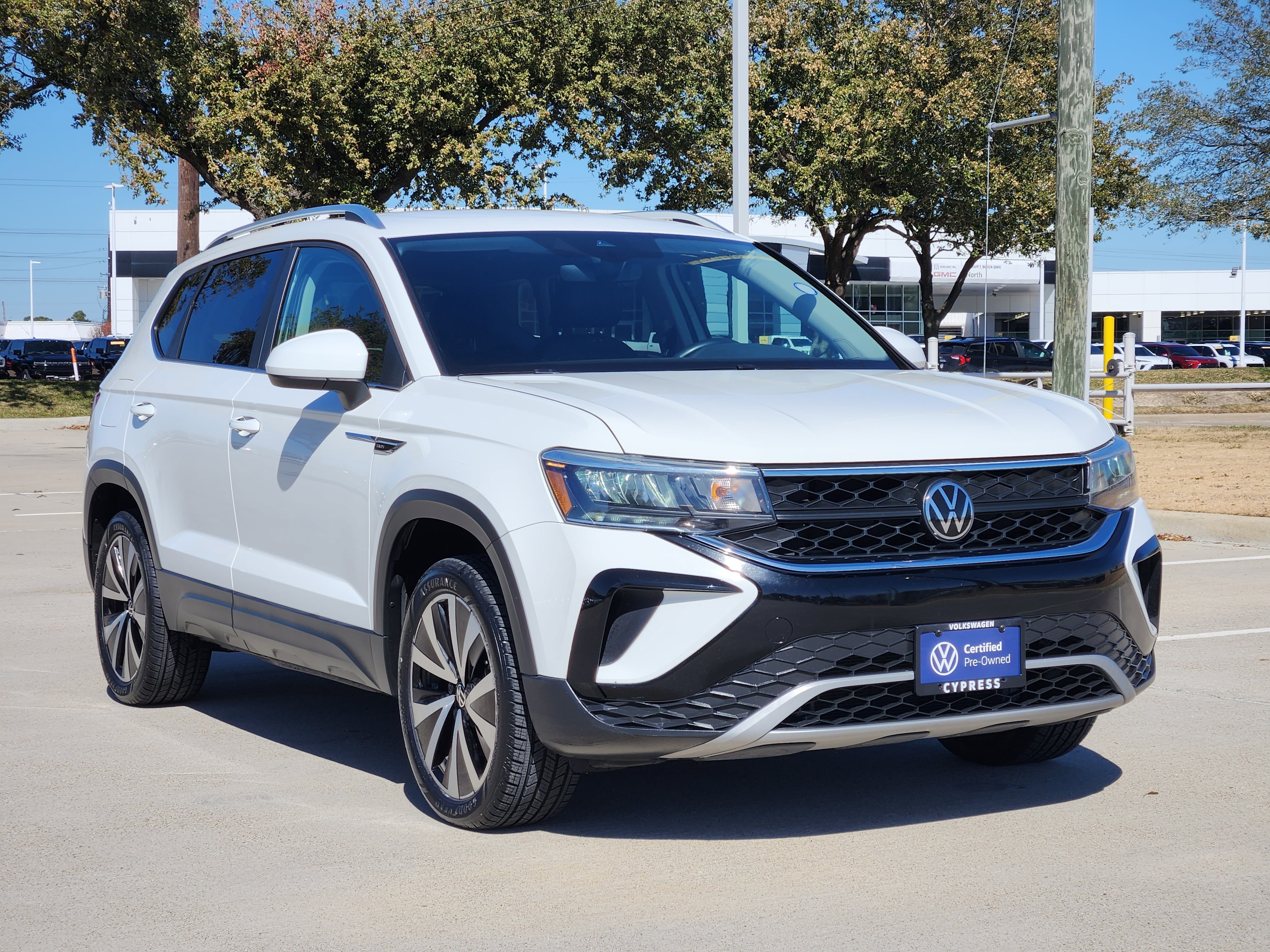 2024 Volkswagen Taos SE