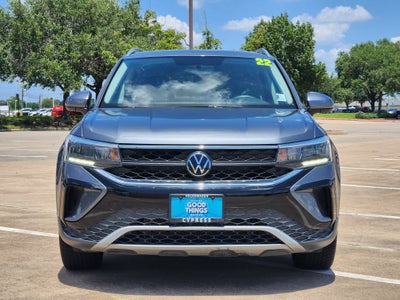 2022 Volkswagen Taos SE