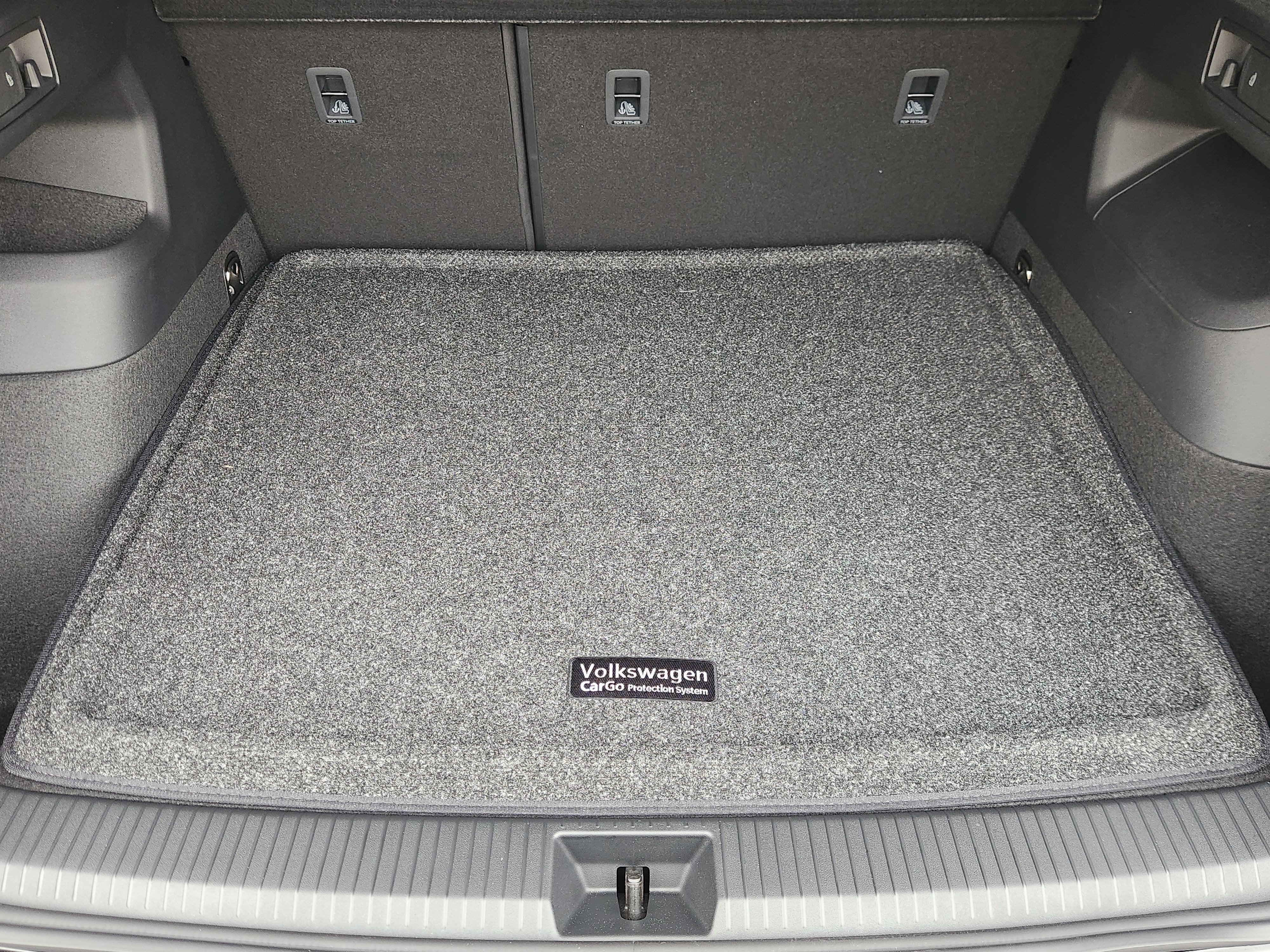 2026 Volkswagen Tiguan SEL R-Line Turbo