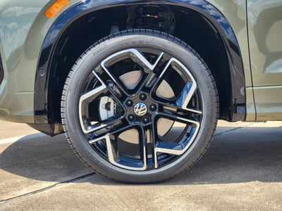 2026 Volkswagen Tiguan SEL R-Line Turbo