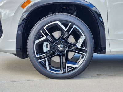 2026 Volkswagen Tiguan SEL R-Line Turbo