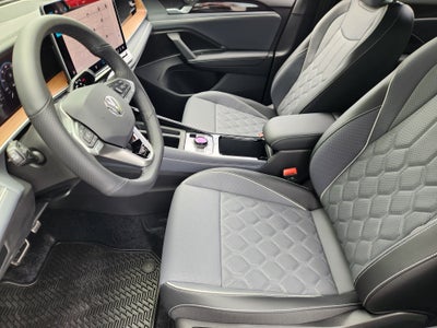 2026 Volkswagen Tiguan SEL R-Line Turbo