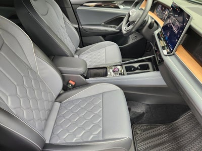 2026 Volkswagen Tiguan SEL R-Line Turbo