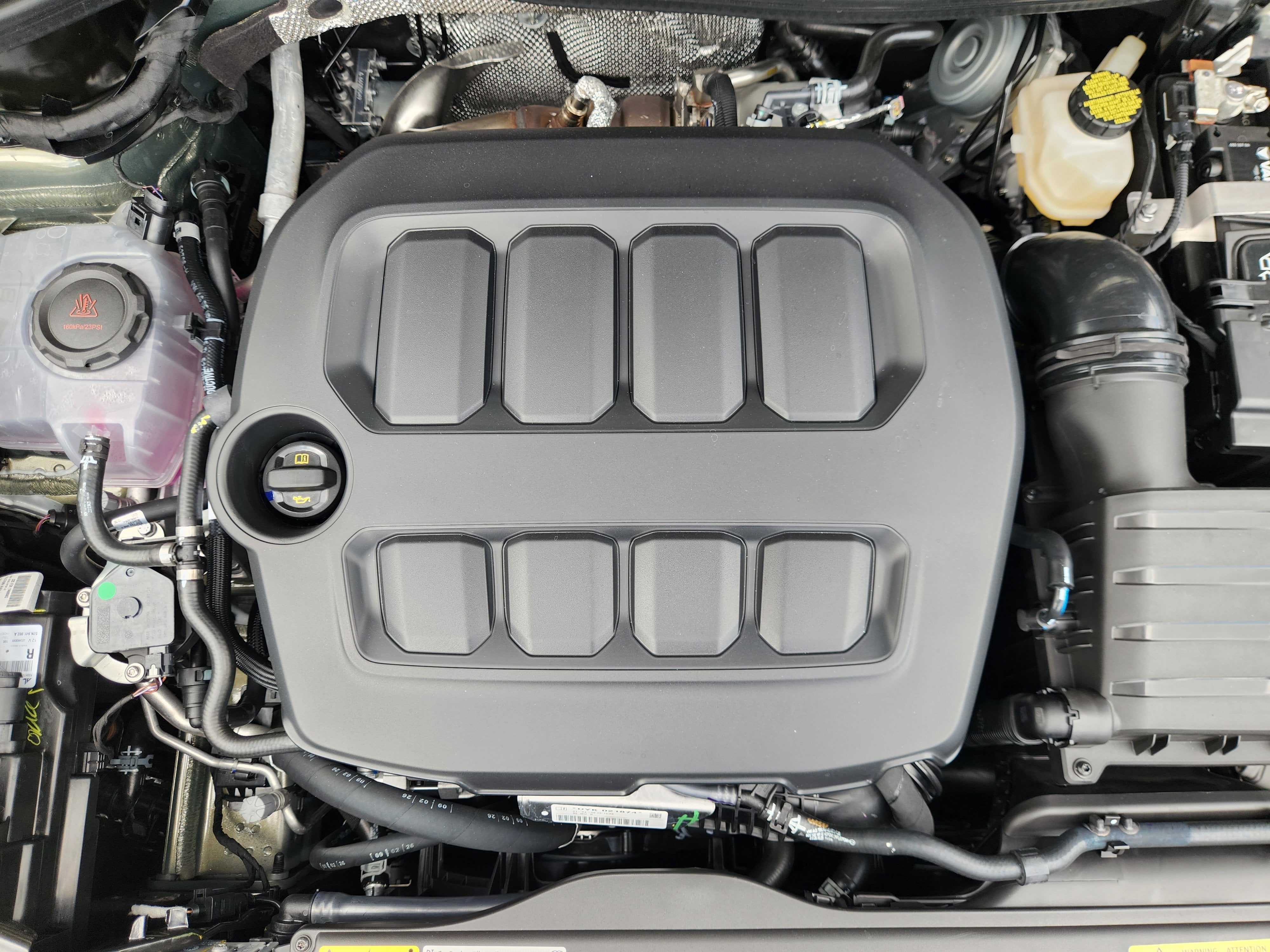 2026 Volkswagen Tiguan SEL R-Line Turbo