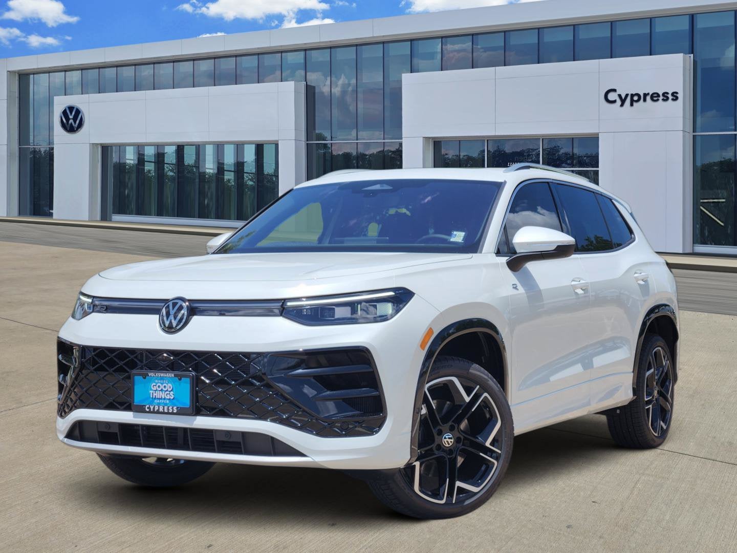 2026 Volkswagen Tiguan SEL R-Line Turbo