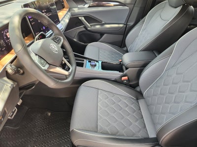 2026 Volkswagen Tiguan SEL R-Line Turbo