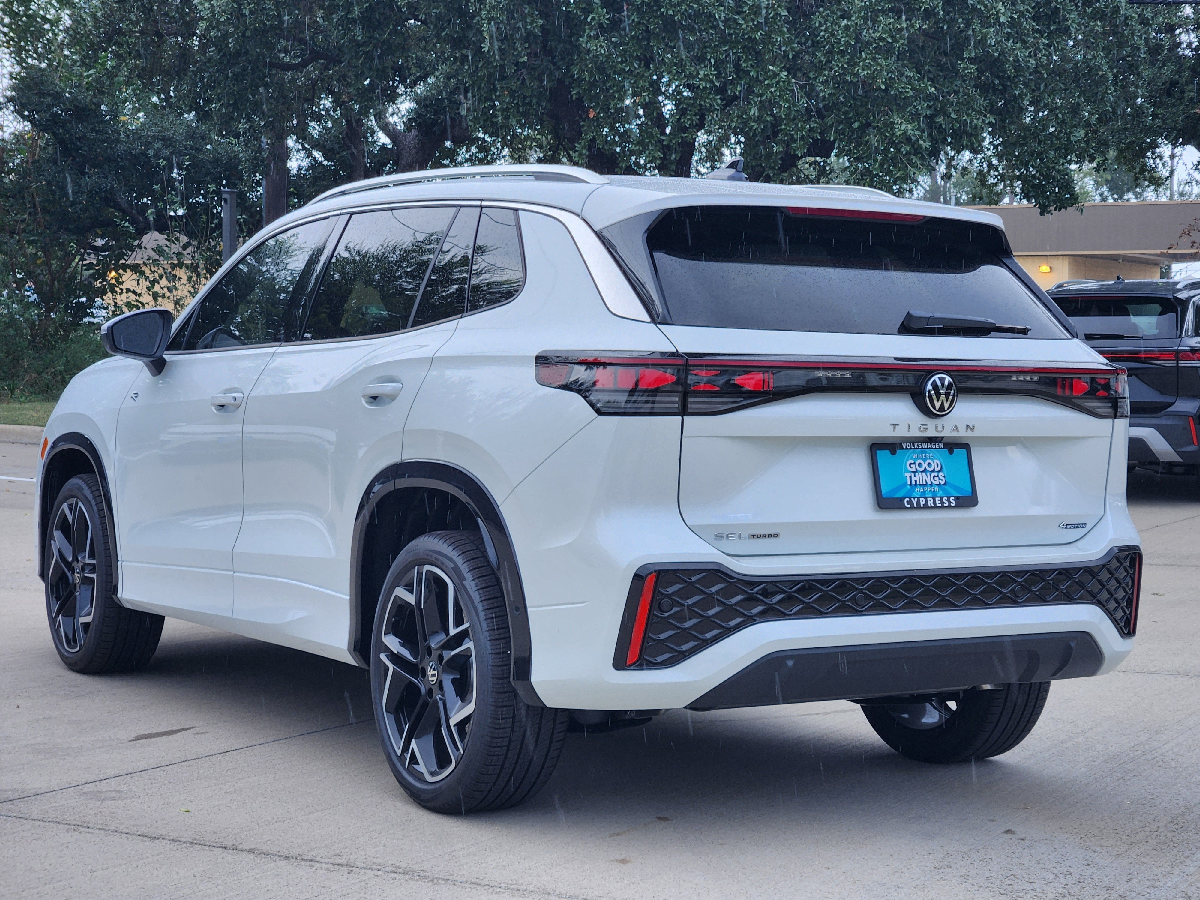 2026 Volkswagen Tiguan SEL R-Line Turbo