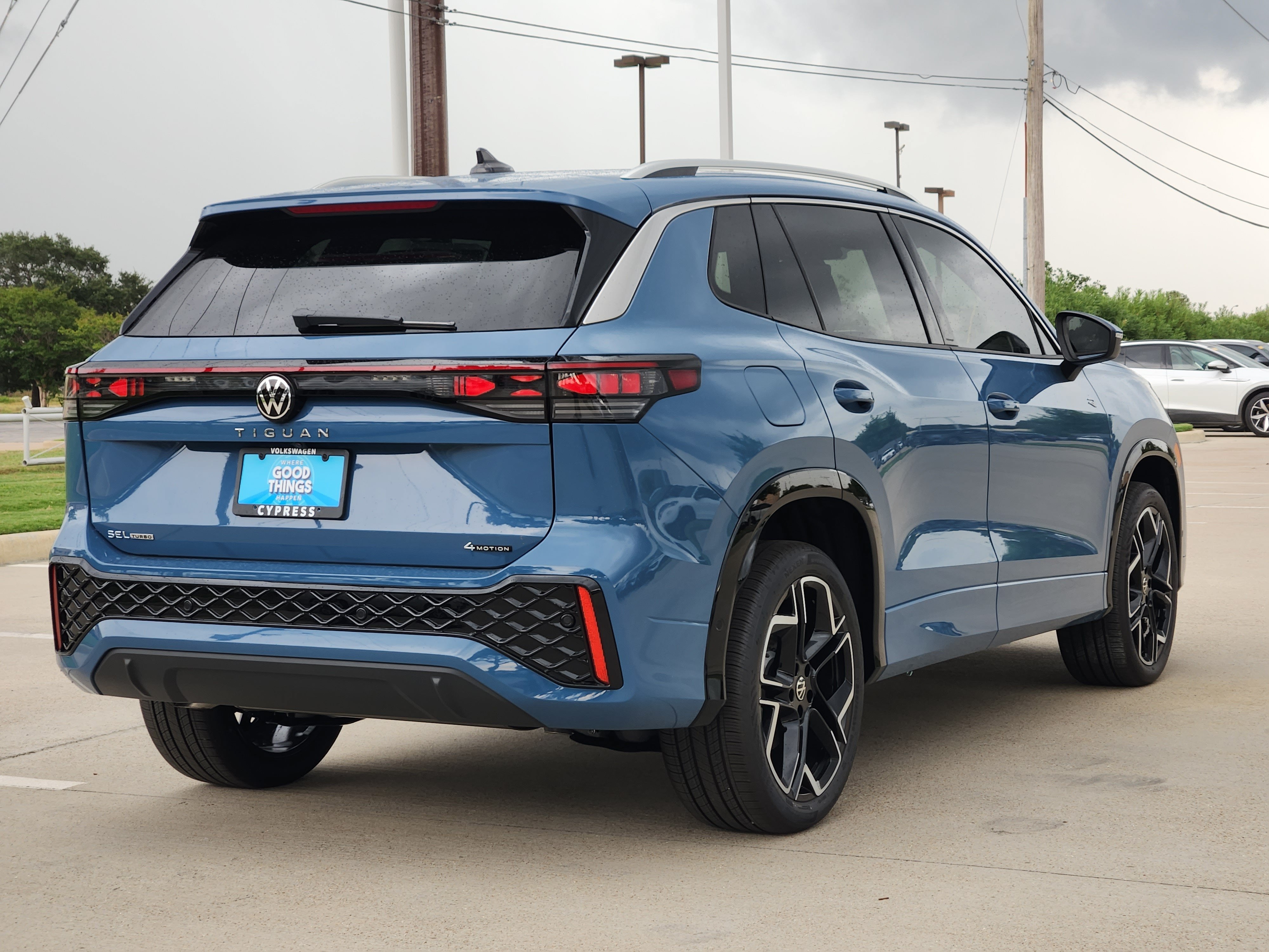 2026 Volkswagen Tiguan SEL R-Line Turbo