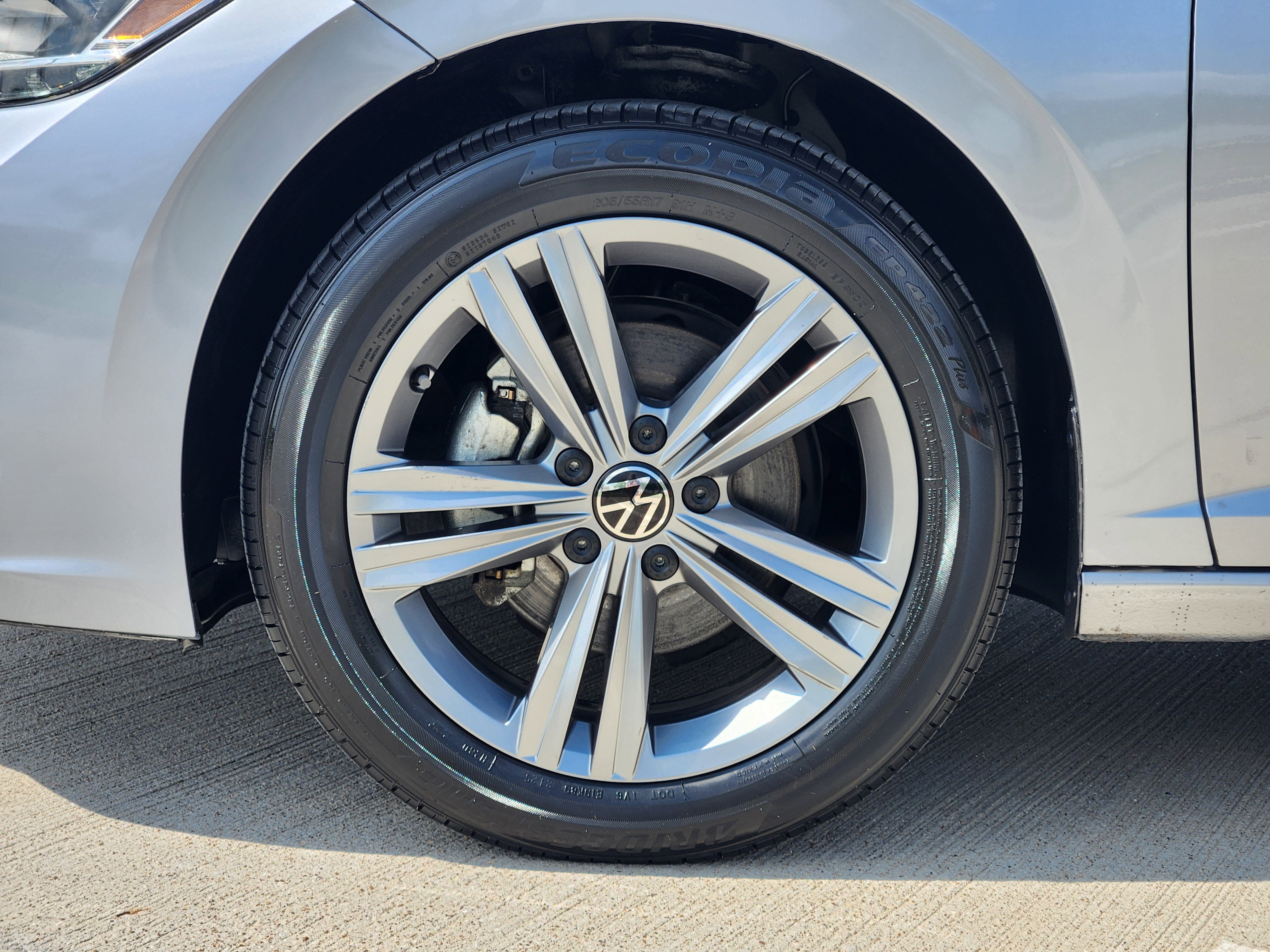 2024 Volkswagen Jetta SE