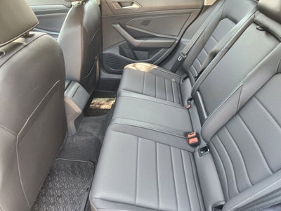 2023 Volkswagen Jetta SE