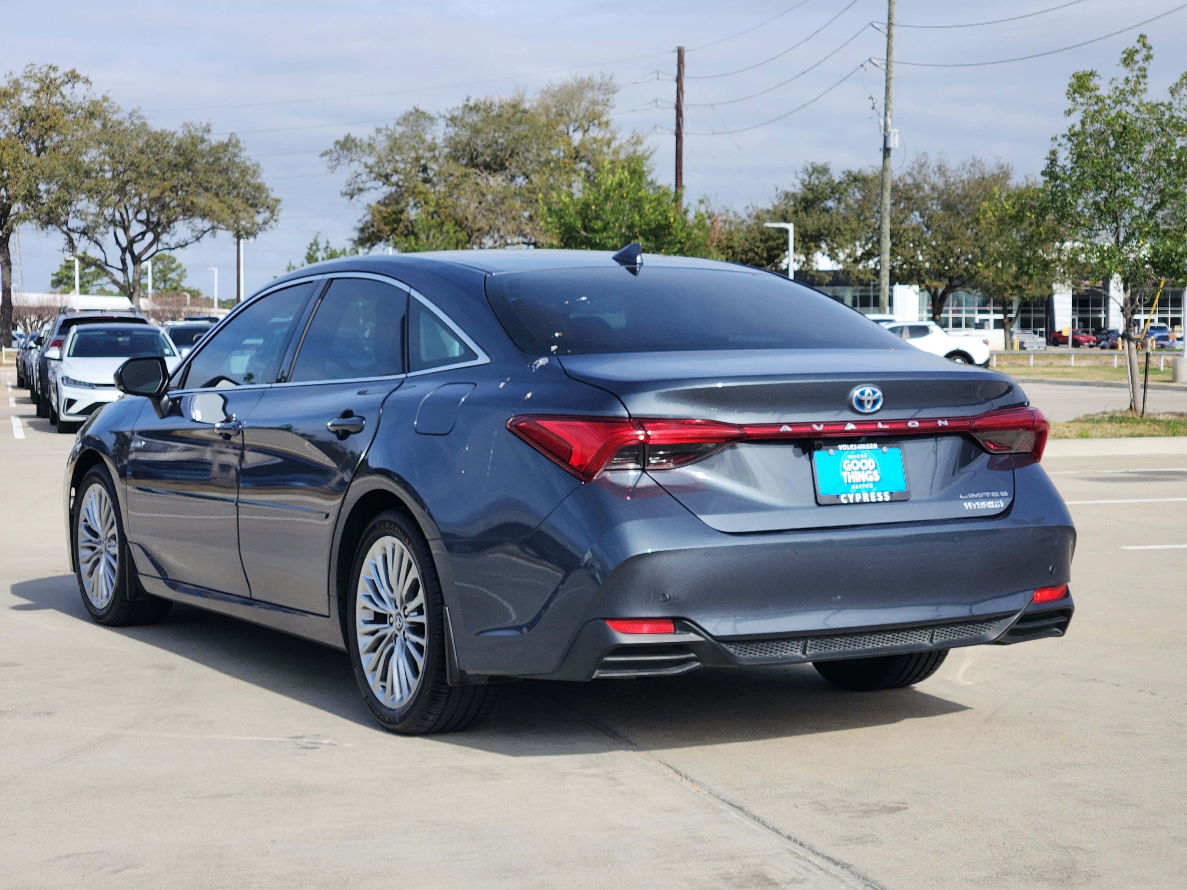 2020 Toyota Avalon Hybrid Limited