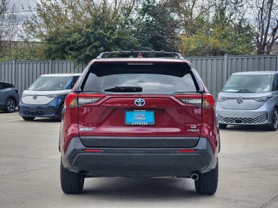 2024 Toyota RAV4 Hybrid LE