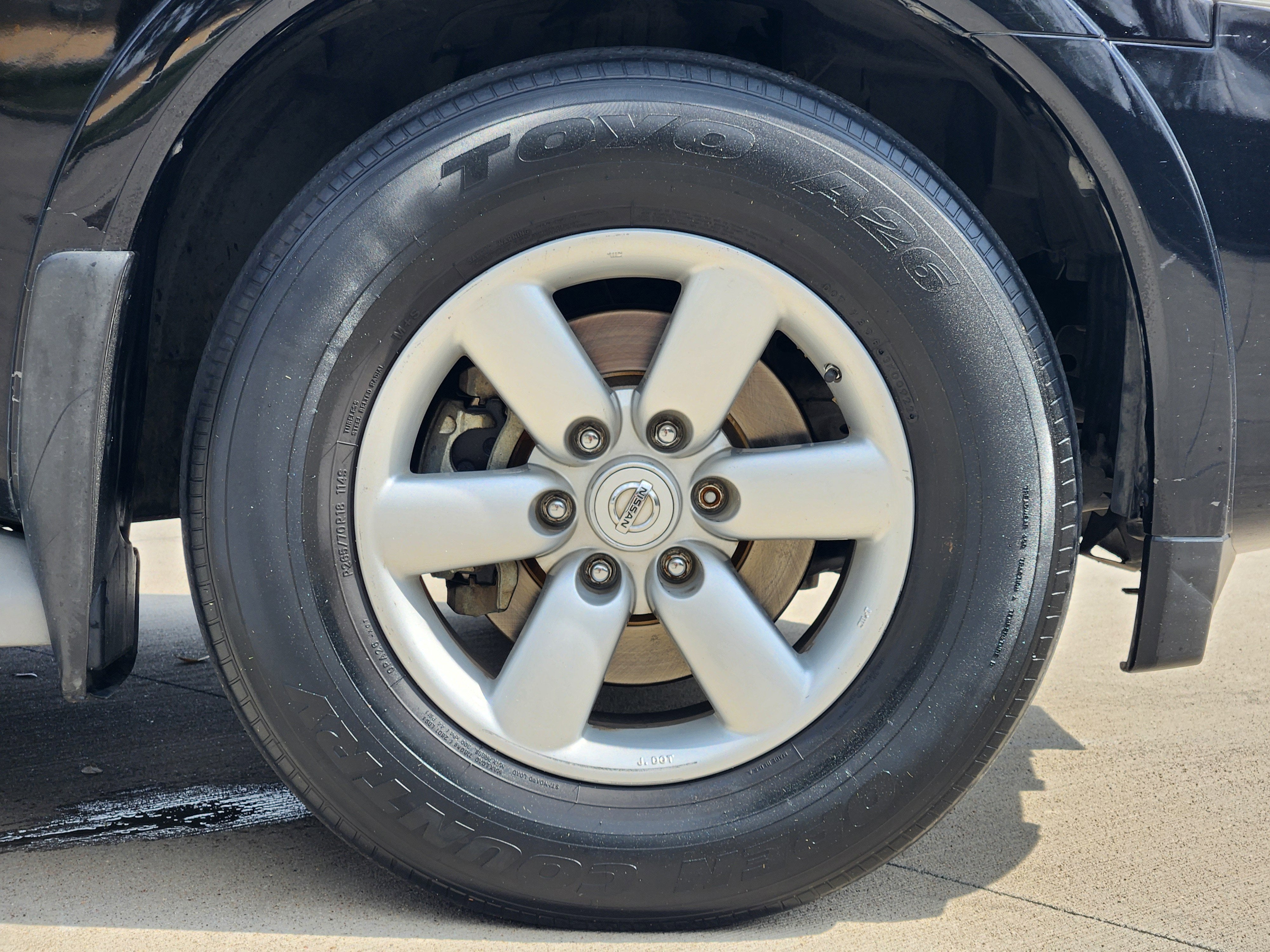 2011 Nissan Armada SV