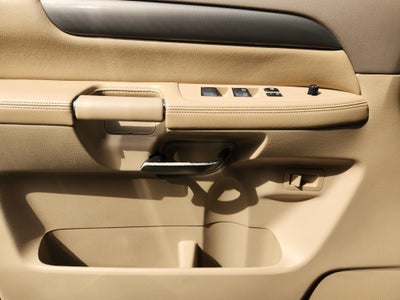 2011 Nissan Armada SV