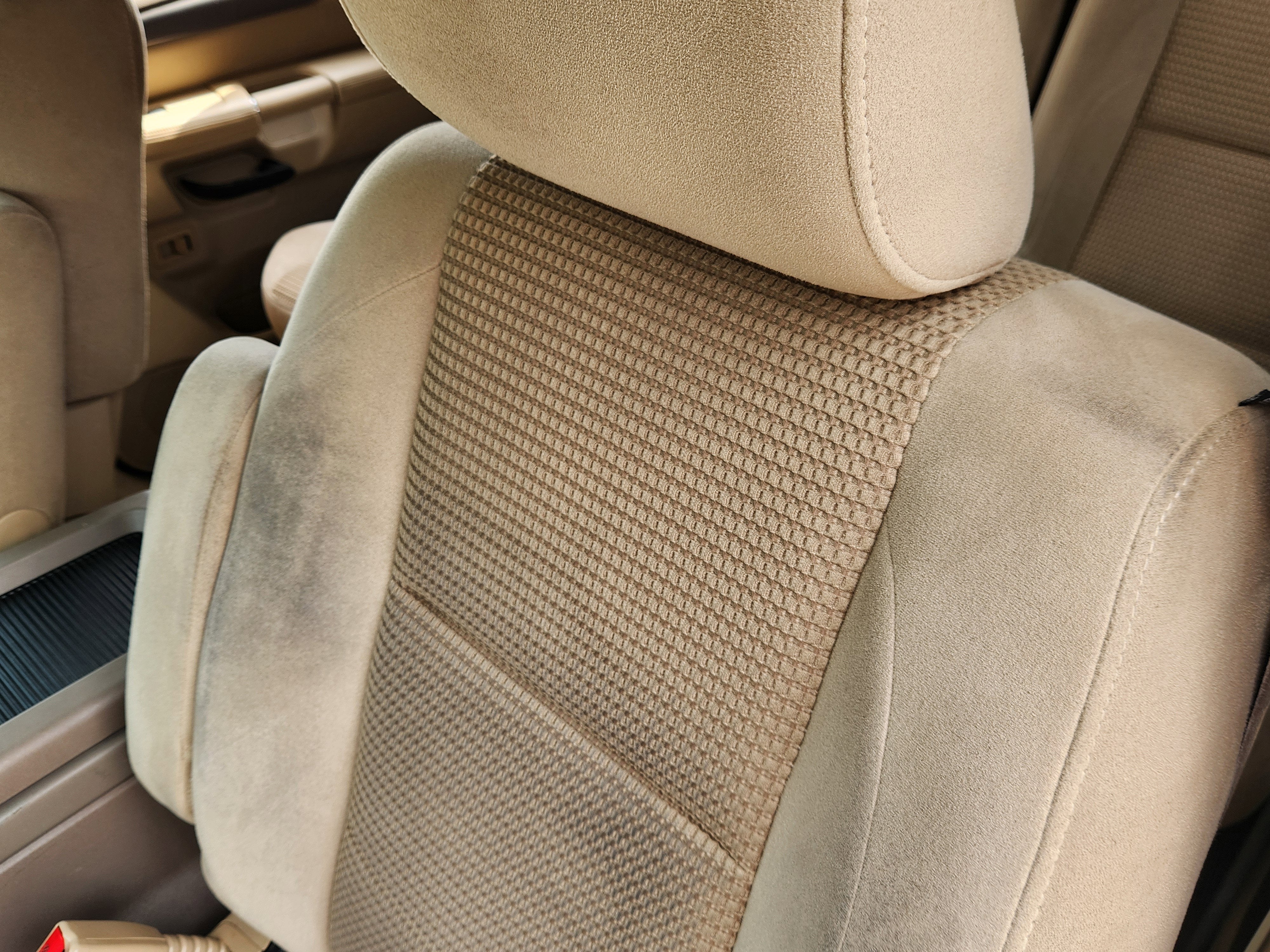 2011 Nissan Armada SV