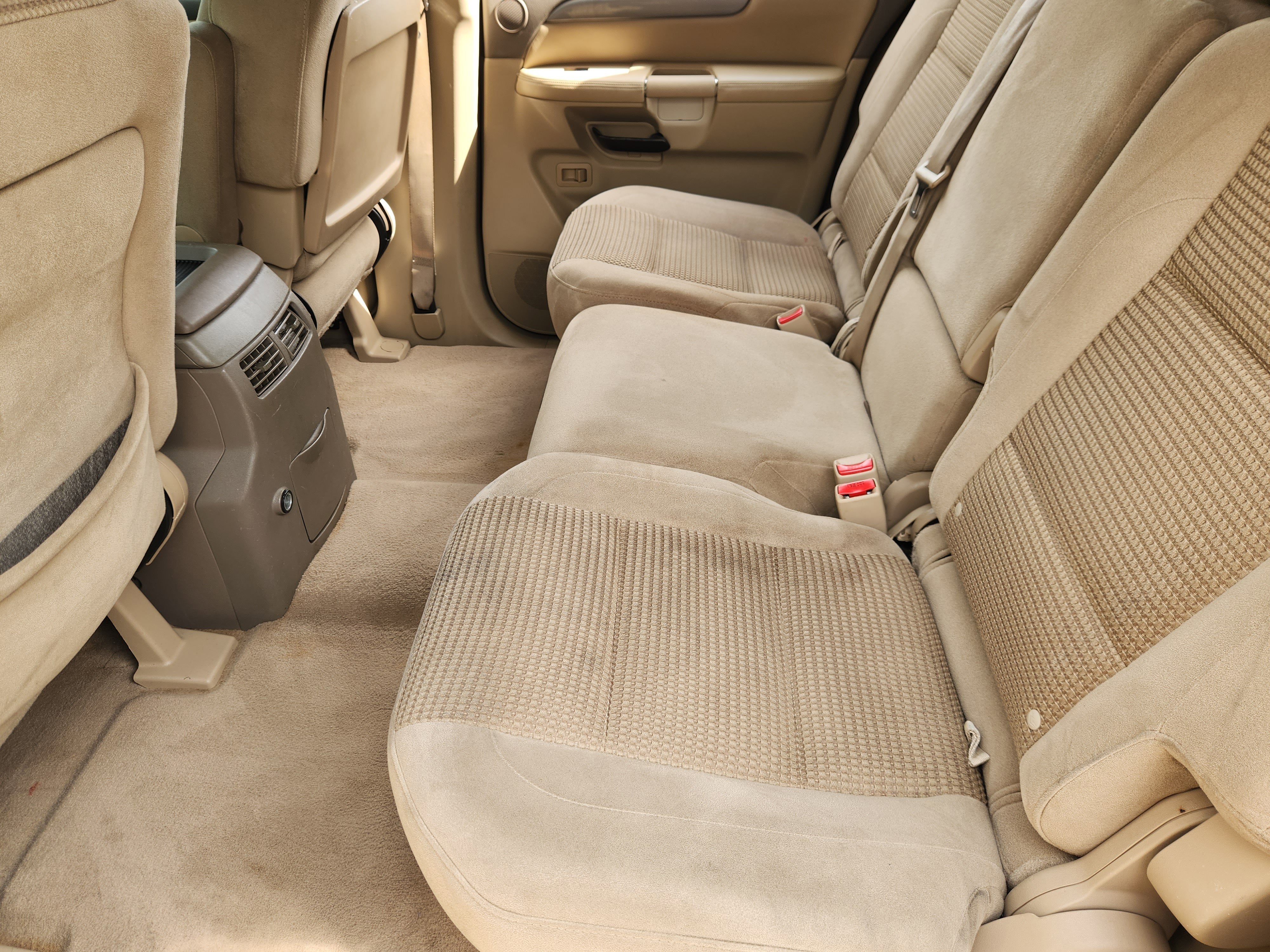 2011 Nissan Armada SV