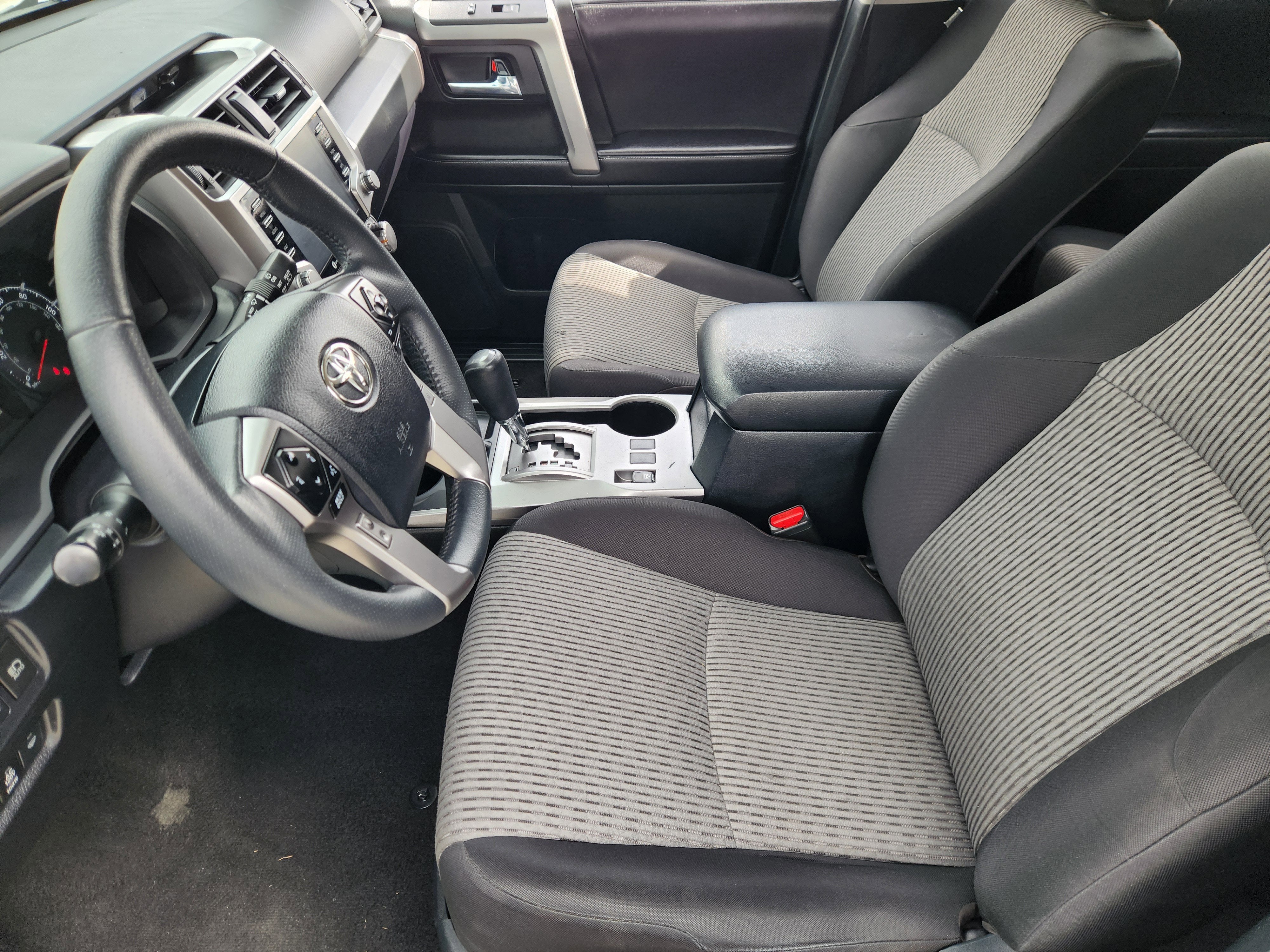 2022 Toyota 4Runner SR5