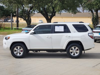2022 Toyota 4Runner SR5