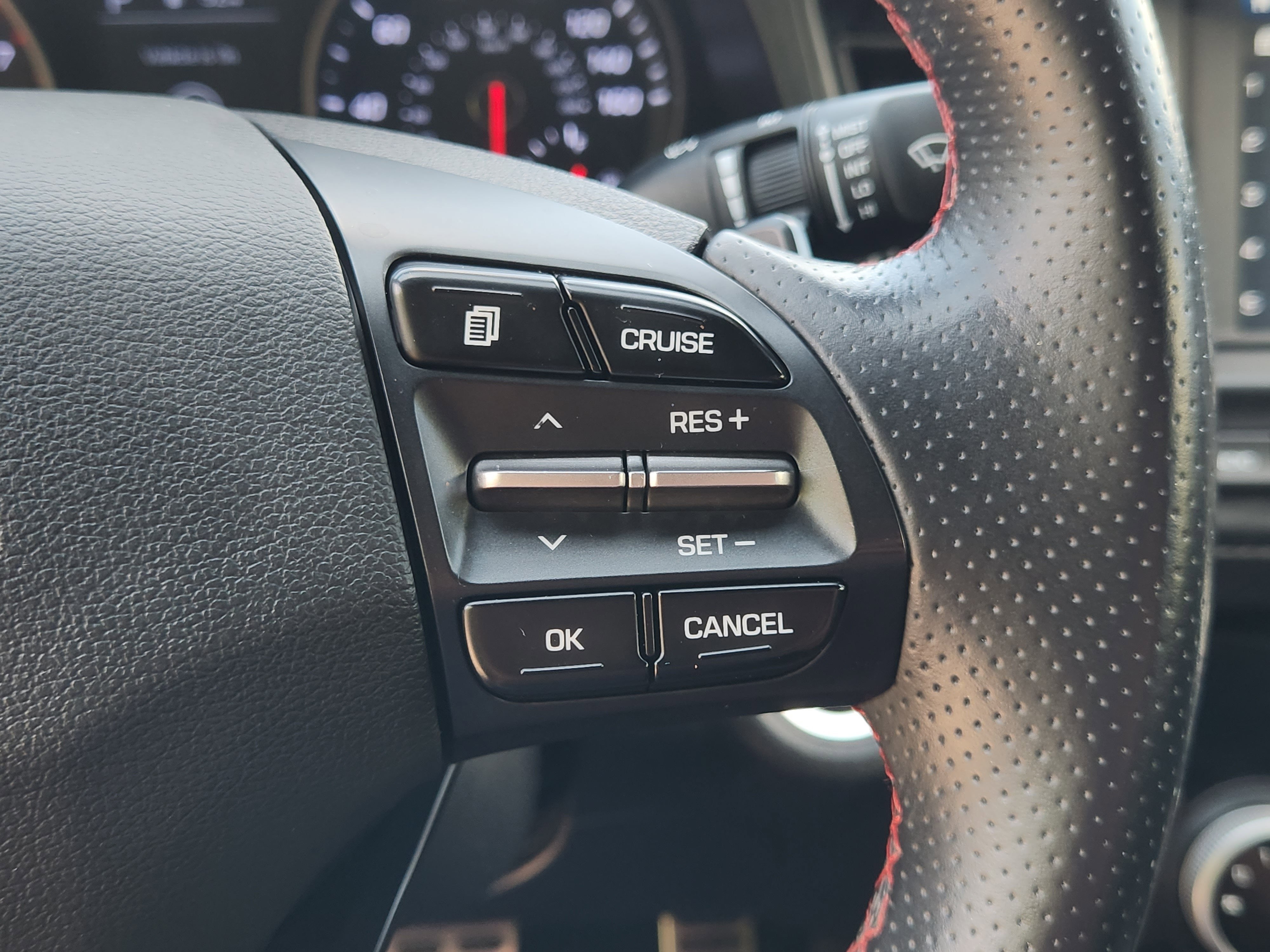 2019 Hyundai Elantra Sport